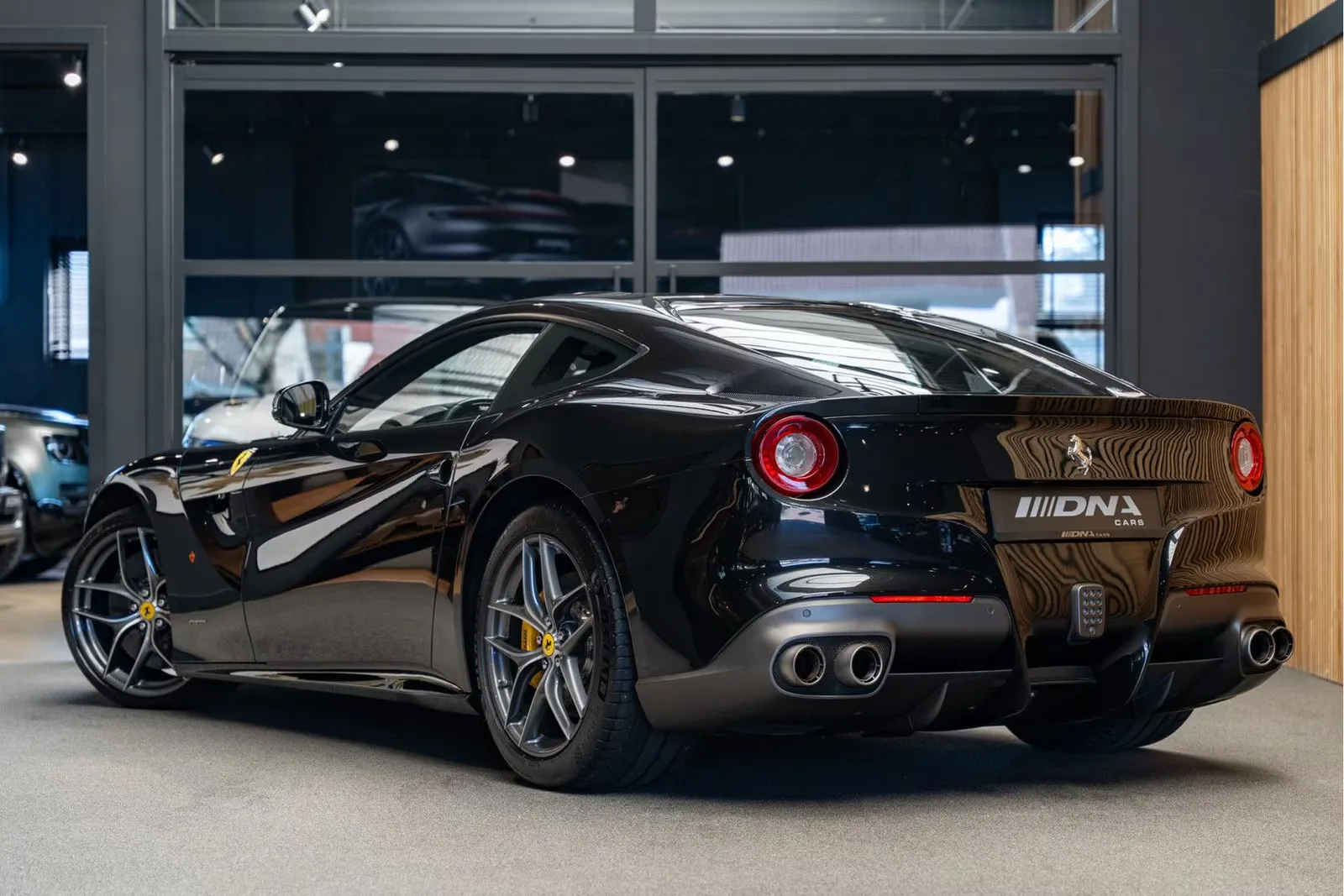 2013 Ferrari F12berlinetta, 5/30