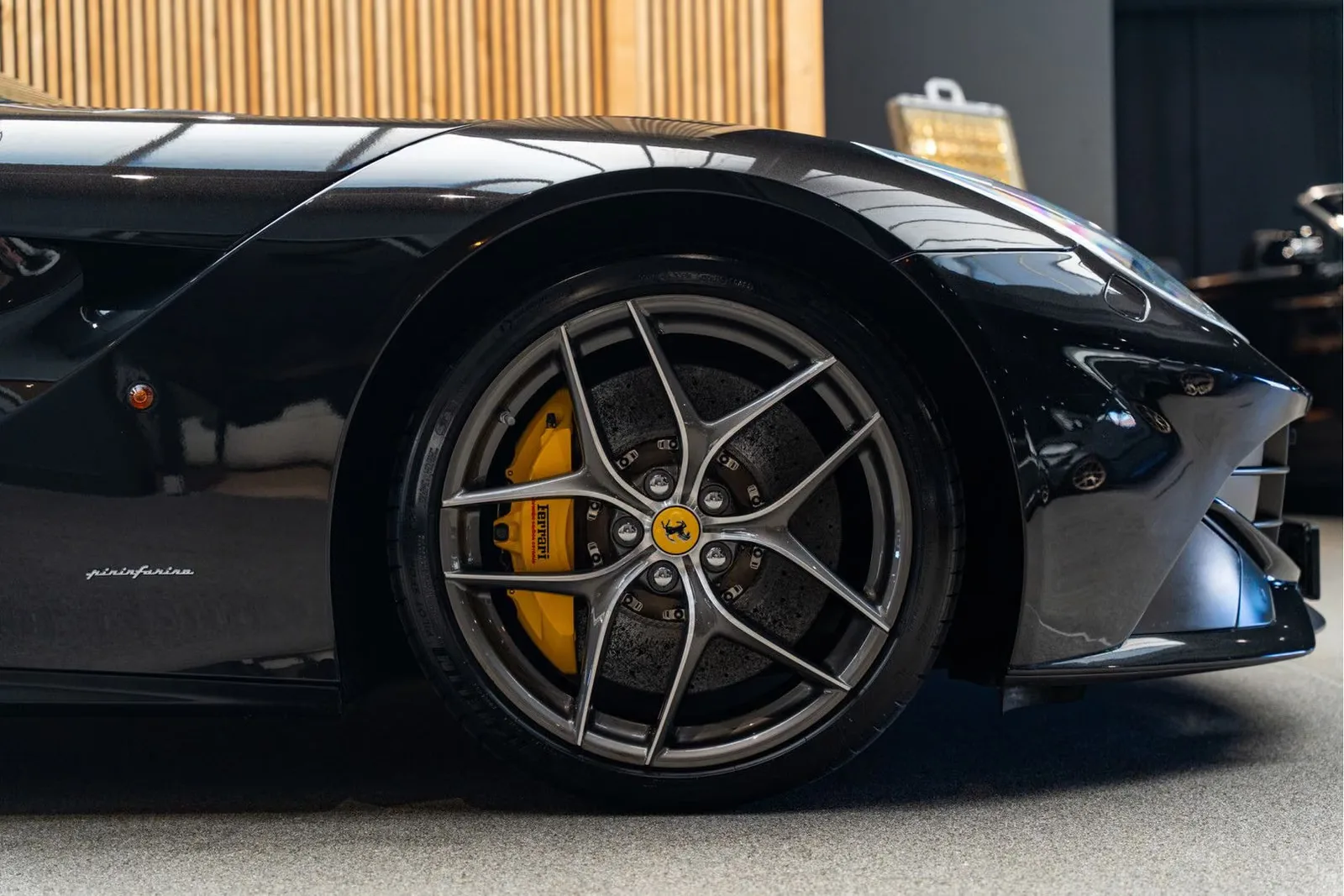 2013 Ferrari F12berlinetta, 11/30