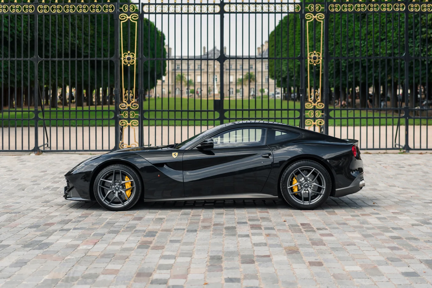 2013 Ferrari F12berlinetta, 2/30
