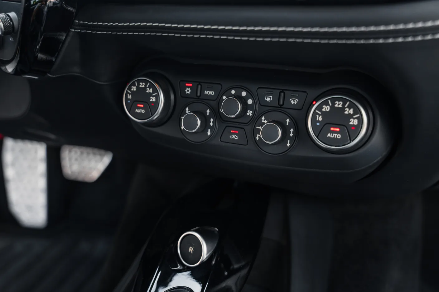 2013 Ferrari F12berlinetta, 20/30