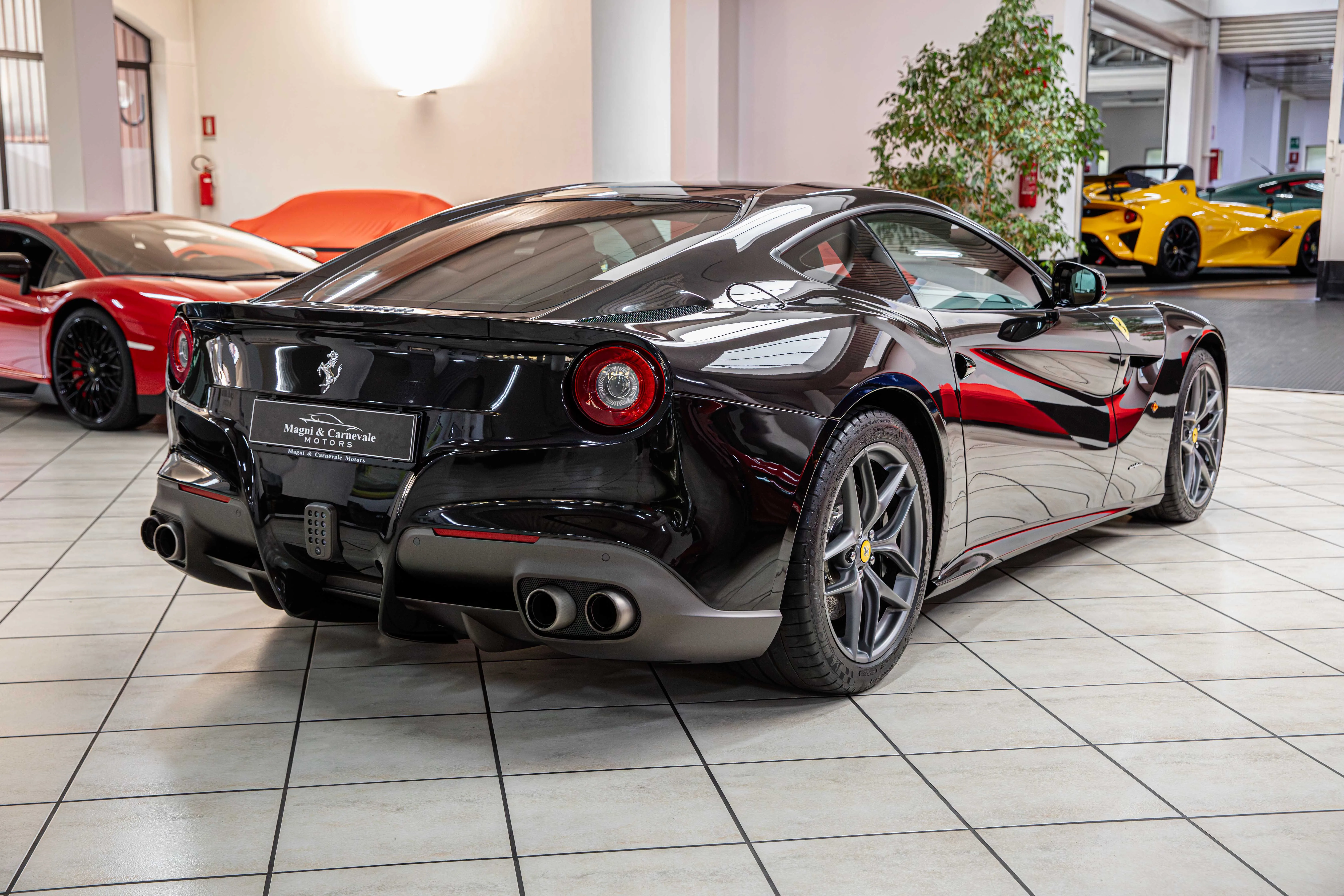 2013 Ferrari F12berlinetta, 10/30