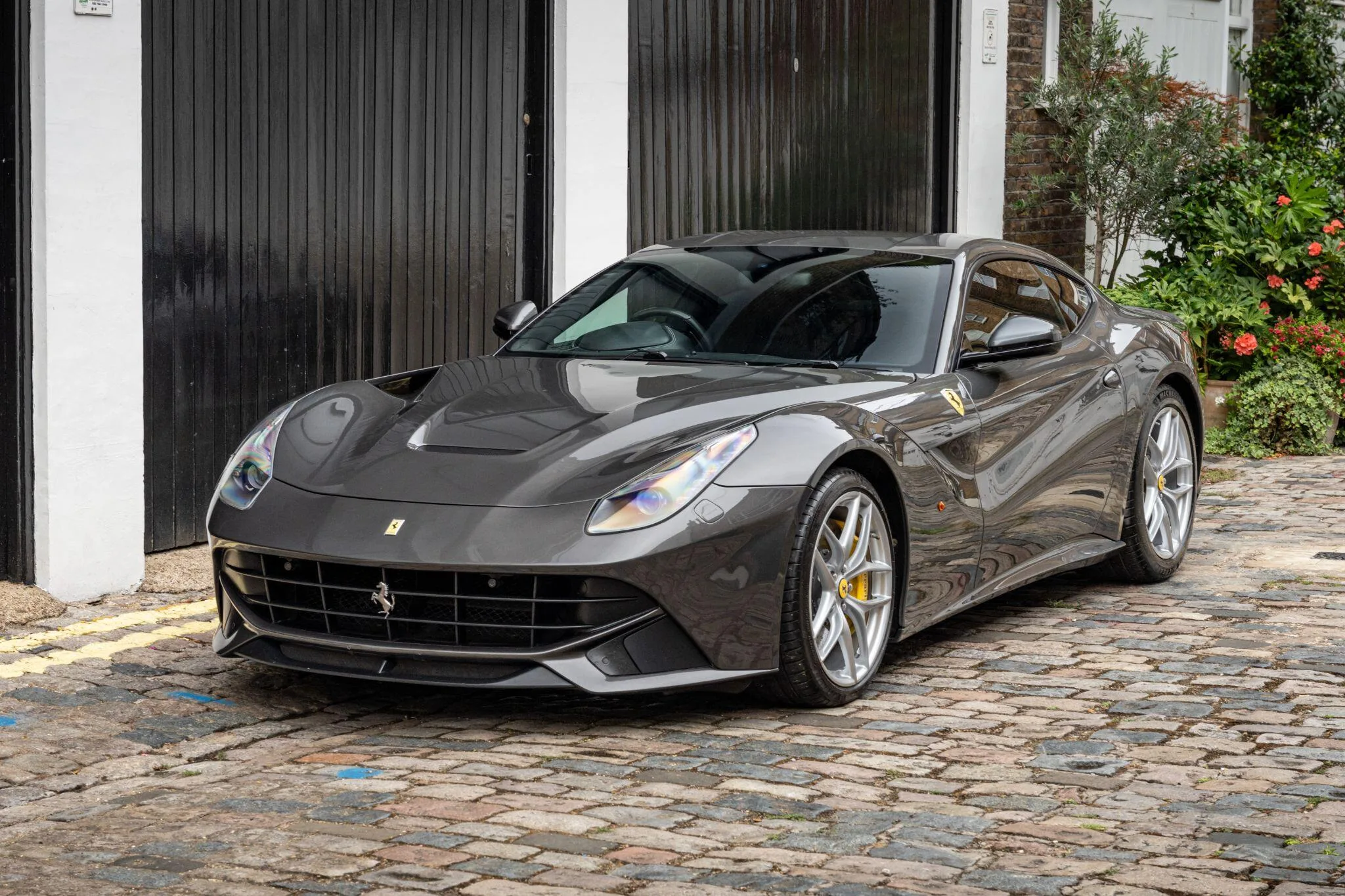 2013 Ferrari F12berlinetta, 3/30