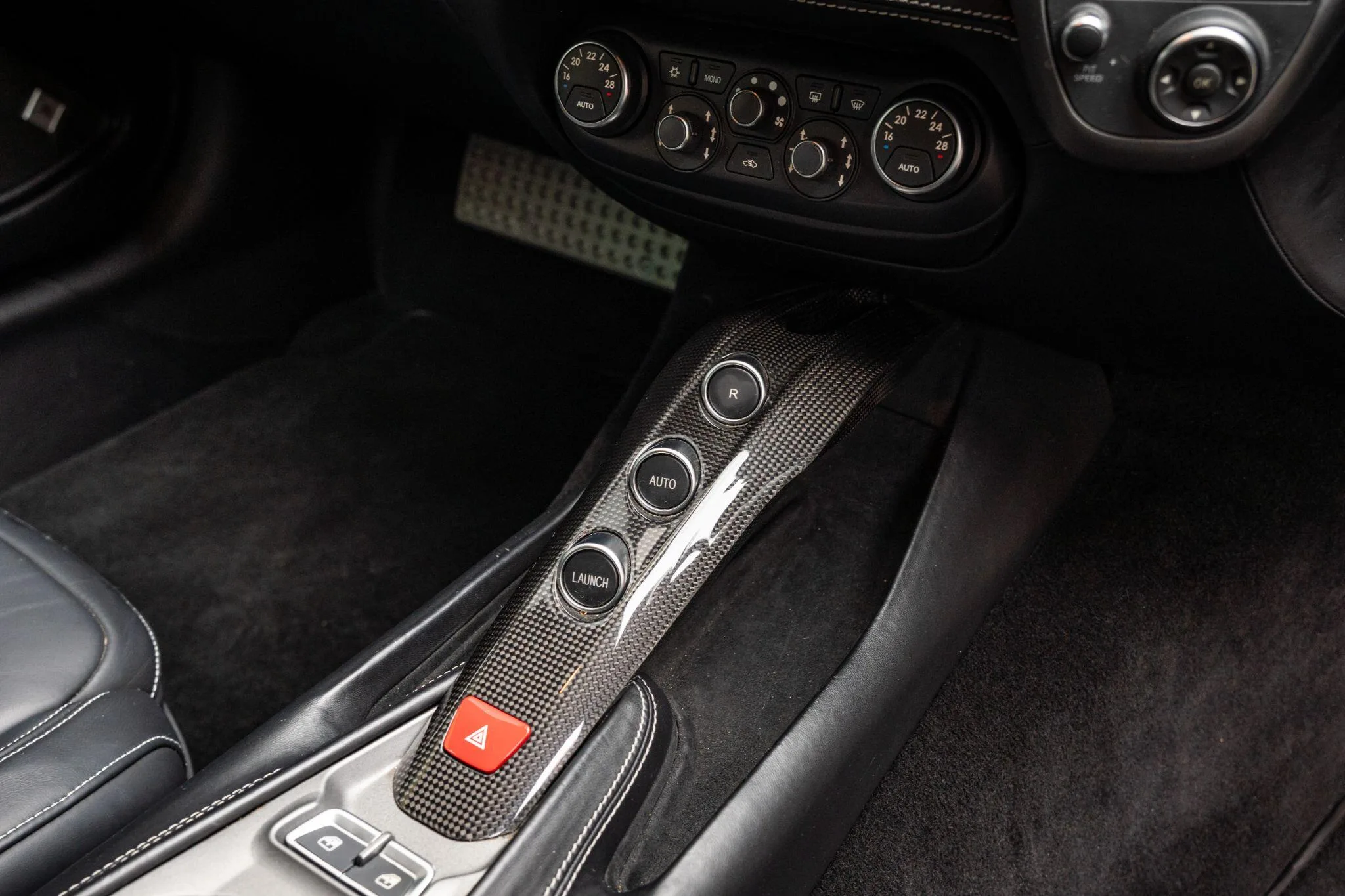 2013 Ferrari F12berlinetta, 23/30