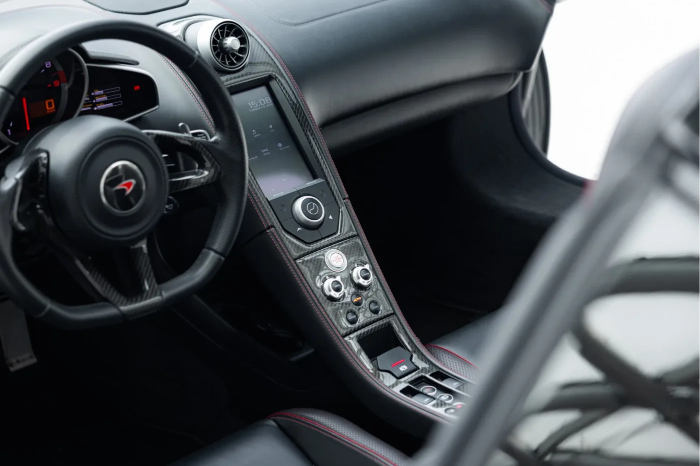 2013 McLaren MP4-12C Spider angeboten von einem offiziellen McLaren und Morgan-Vertragshändler in Utrecht, Niederlande, Foto 20 von 25