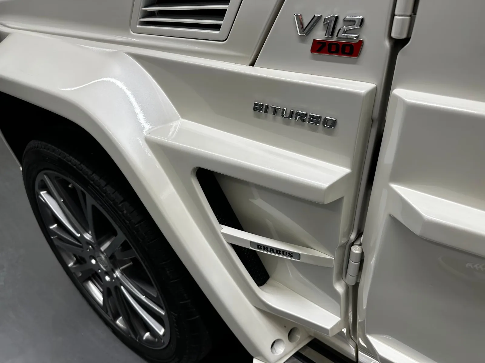 2013 Mercedes-AMG G 65 BRABUS G700 Widestar, 3/30