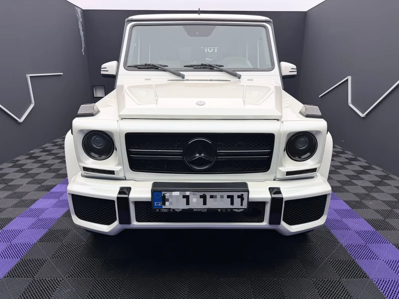 2013 Mercedes-AMG G 65, 2/28