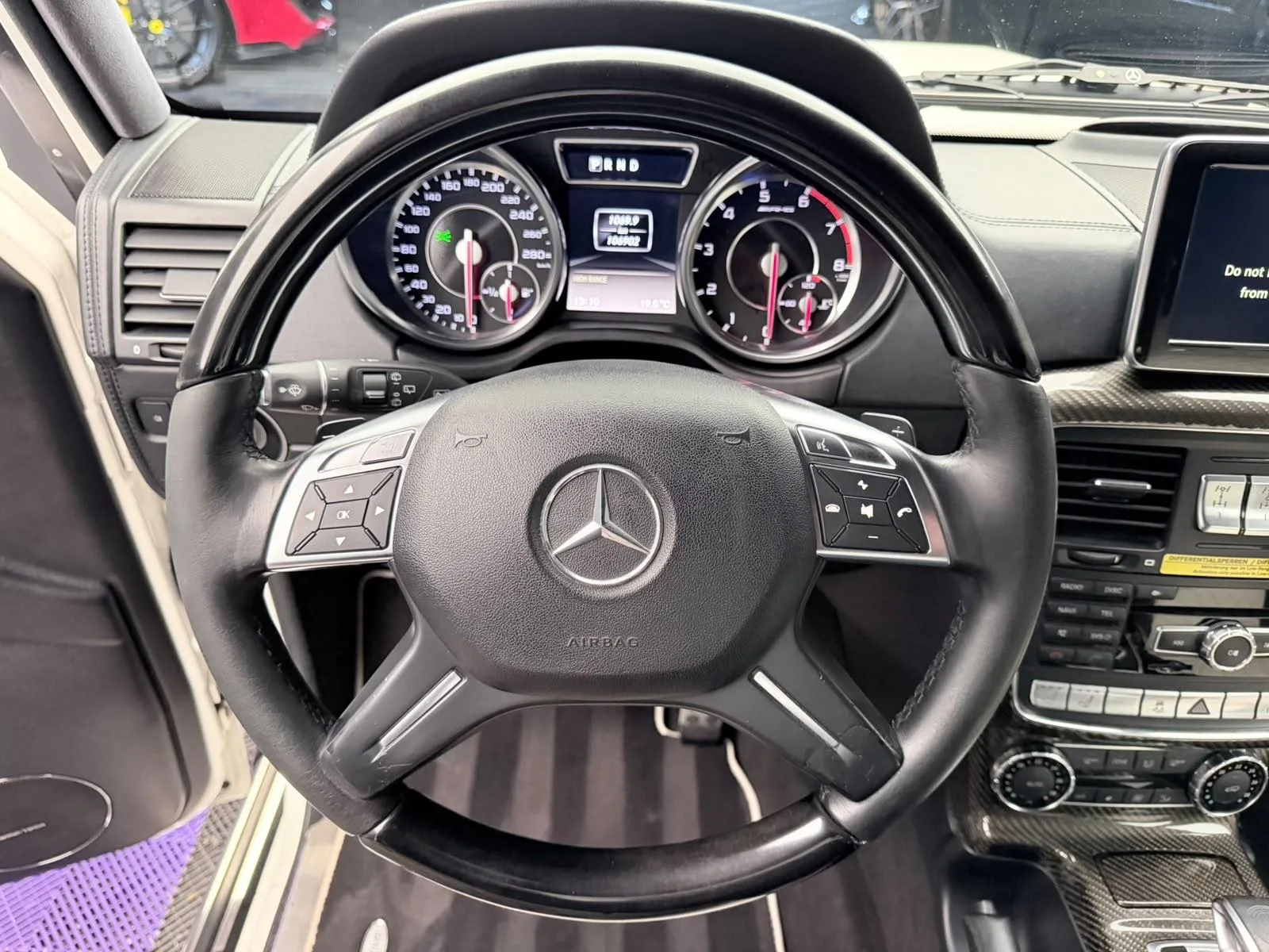 2013 Mercedes-AMG G 65, 27/28