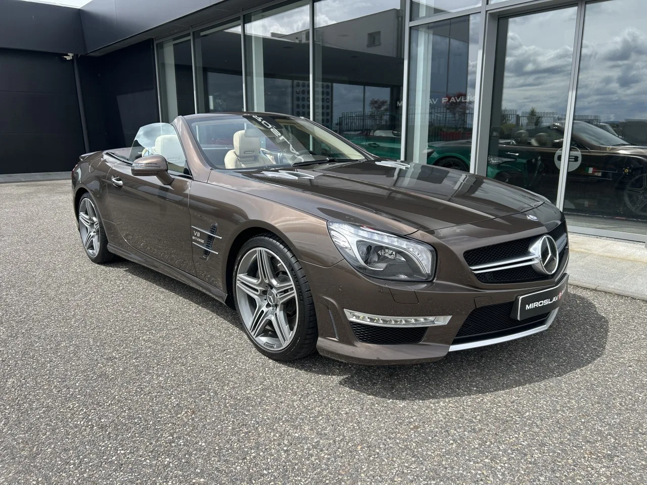 2013 Mercedes-AMG SL 63 Roadster angeboten von einem Fachhändler in Písek, Tschechien, Foto 8 von 42