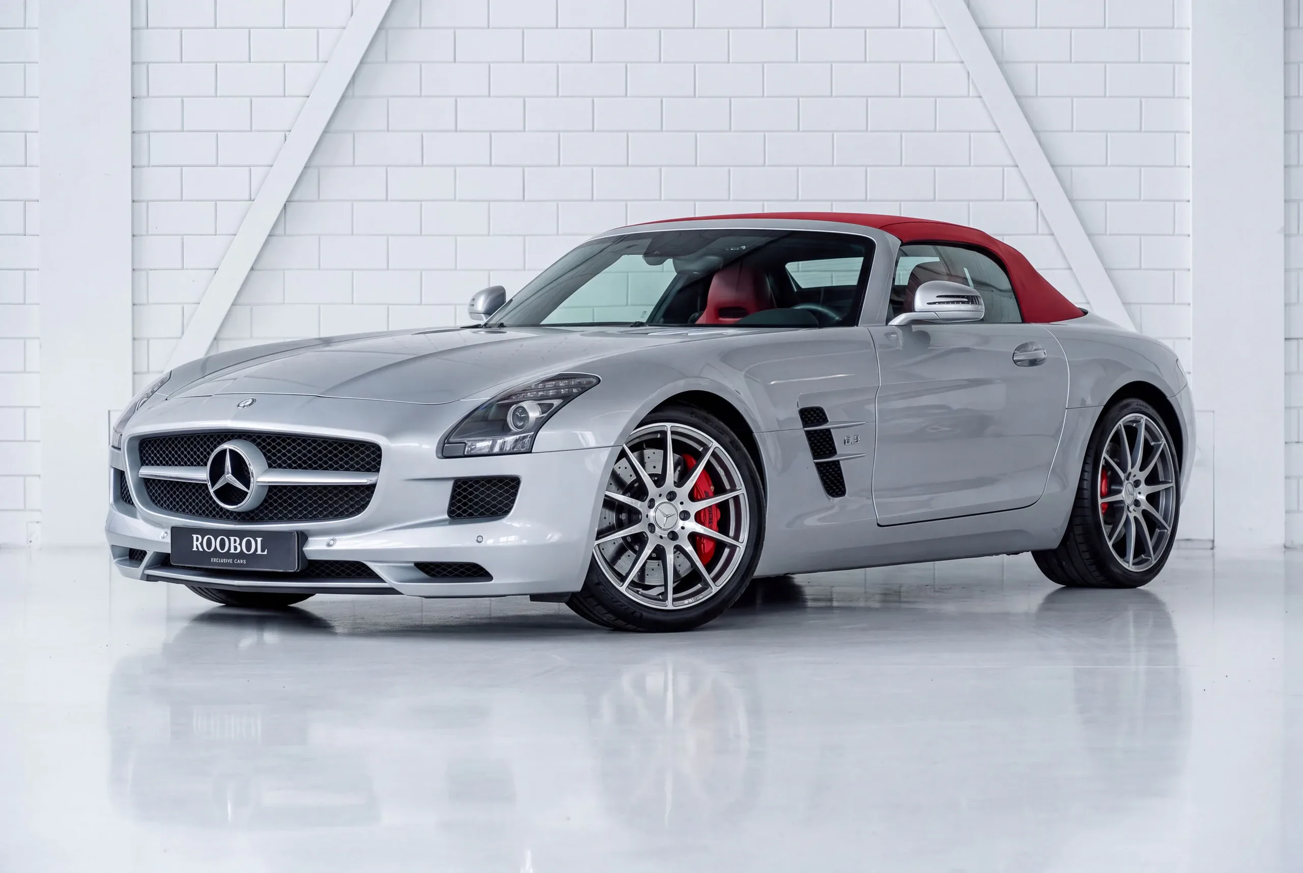 2013 Mercedes-AMG SLS Roadster angeboten von einem Fachhändler in Berkel en Rodenrijs, Niederlande, Hauptfoto
