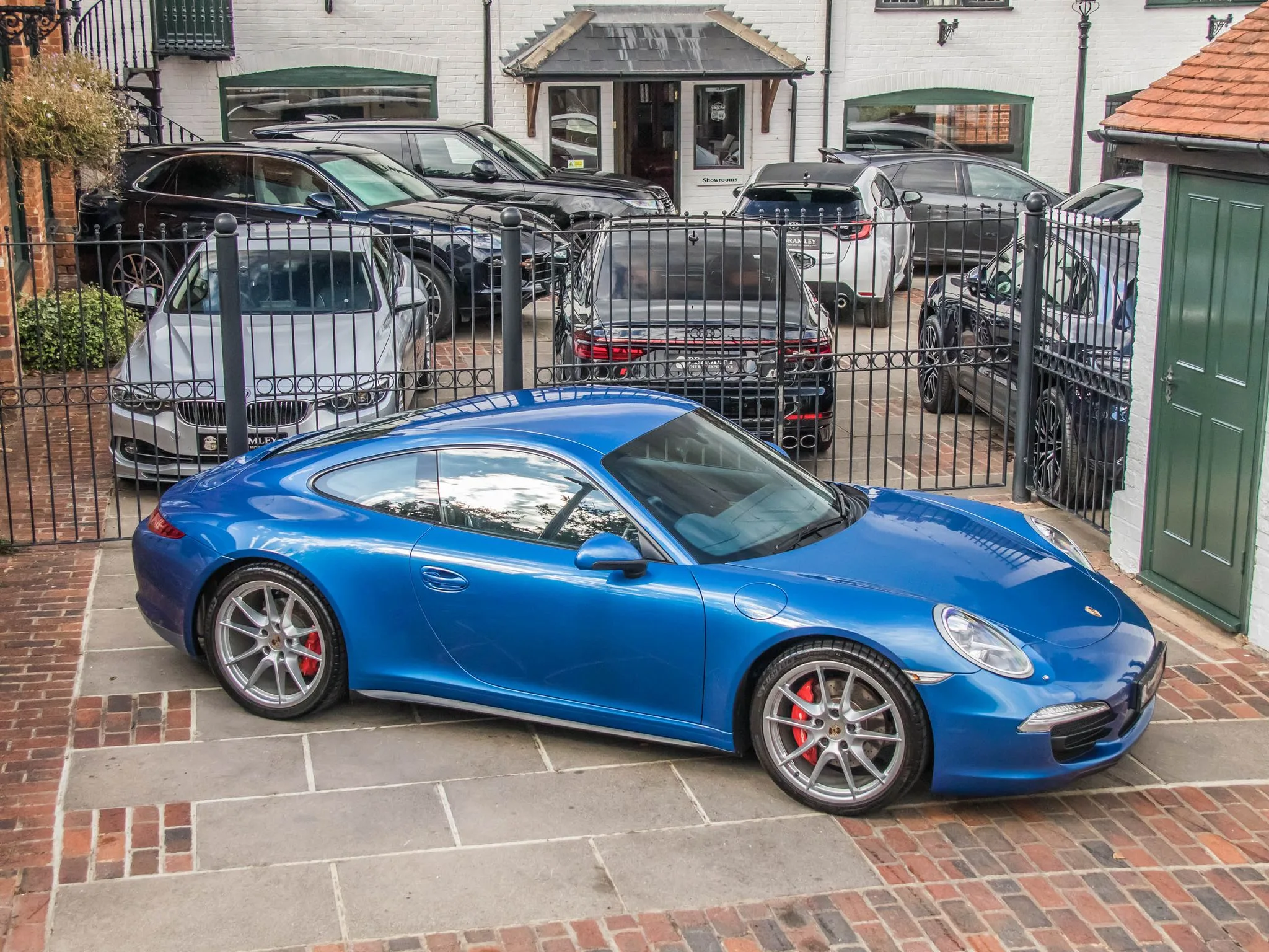 2013 Porsche 911 Carrera 4S, 10/23