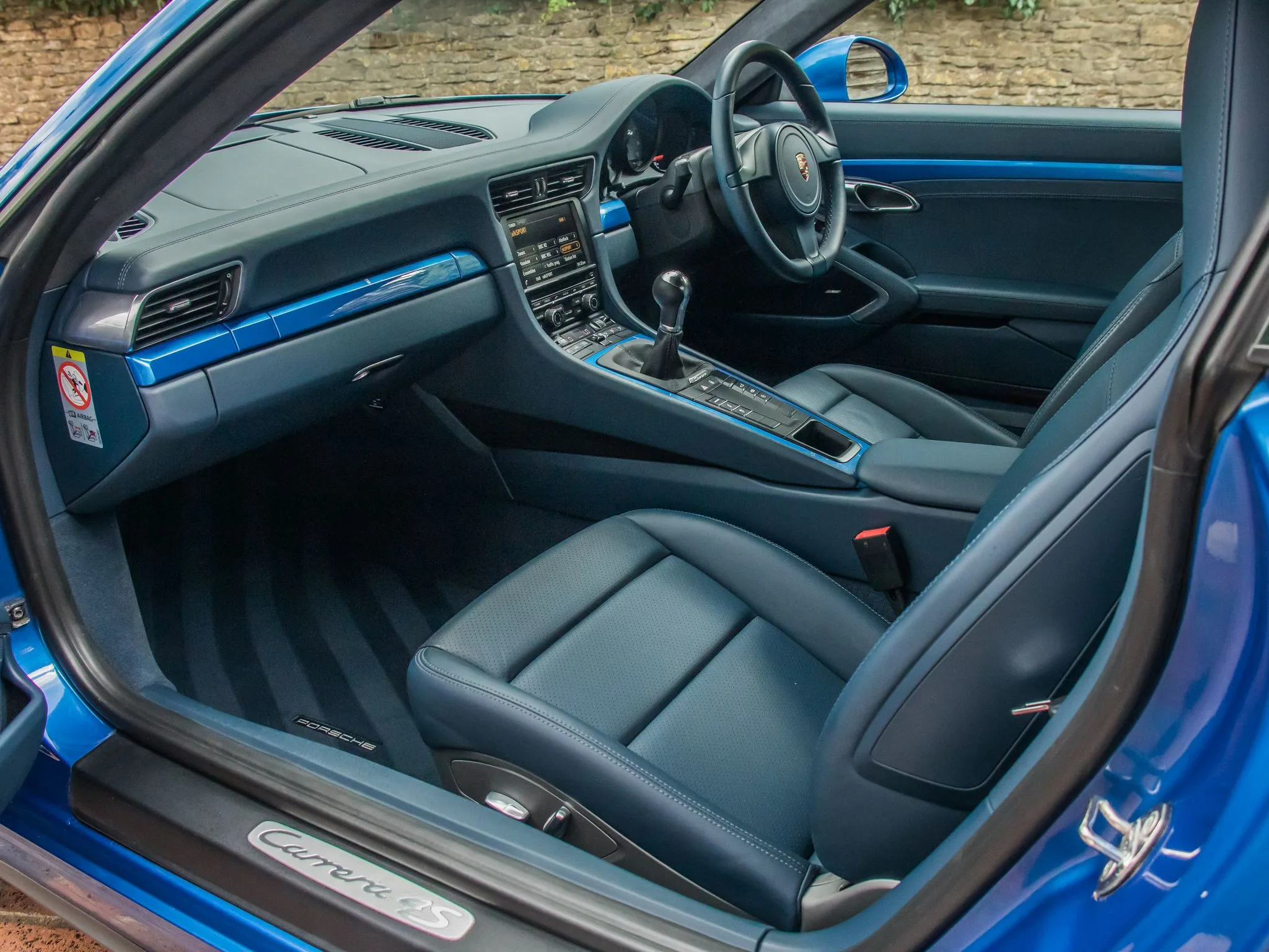 2013 Porsche 911 Carrera 4S, 19/23