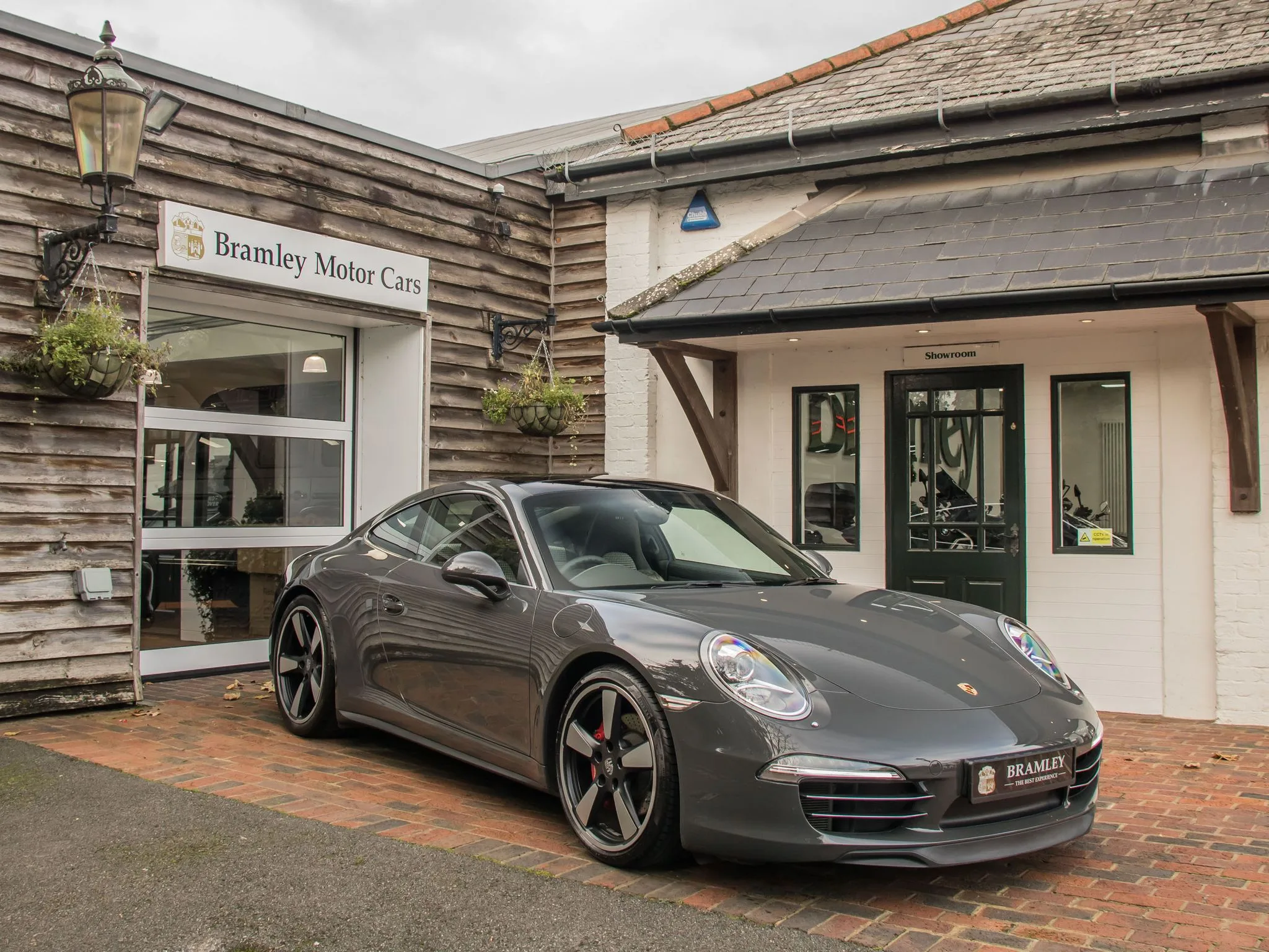 2013 Porsche 911 Carrera S 50th Anniversary Edition, 2/24