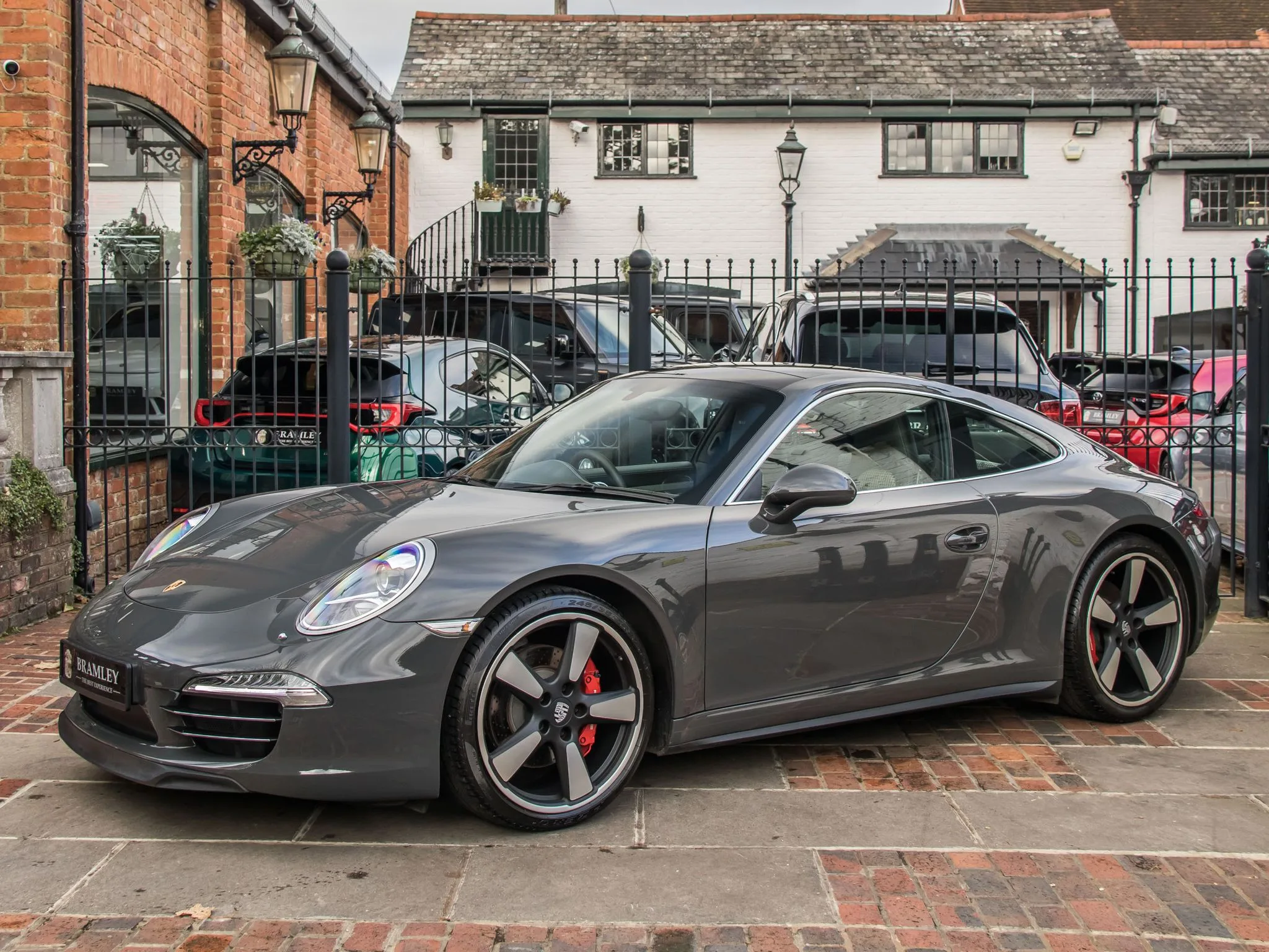 2013 Porsche 911 Carrera S 50th Anniversary Edition, 6/24
