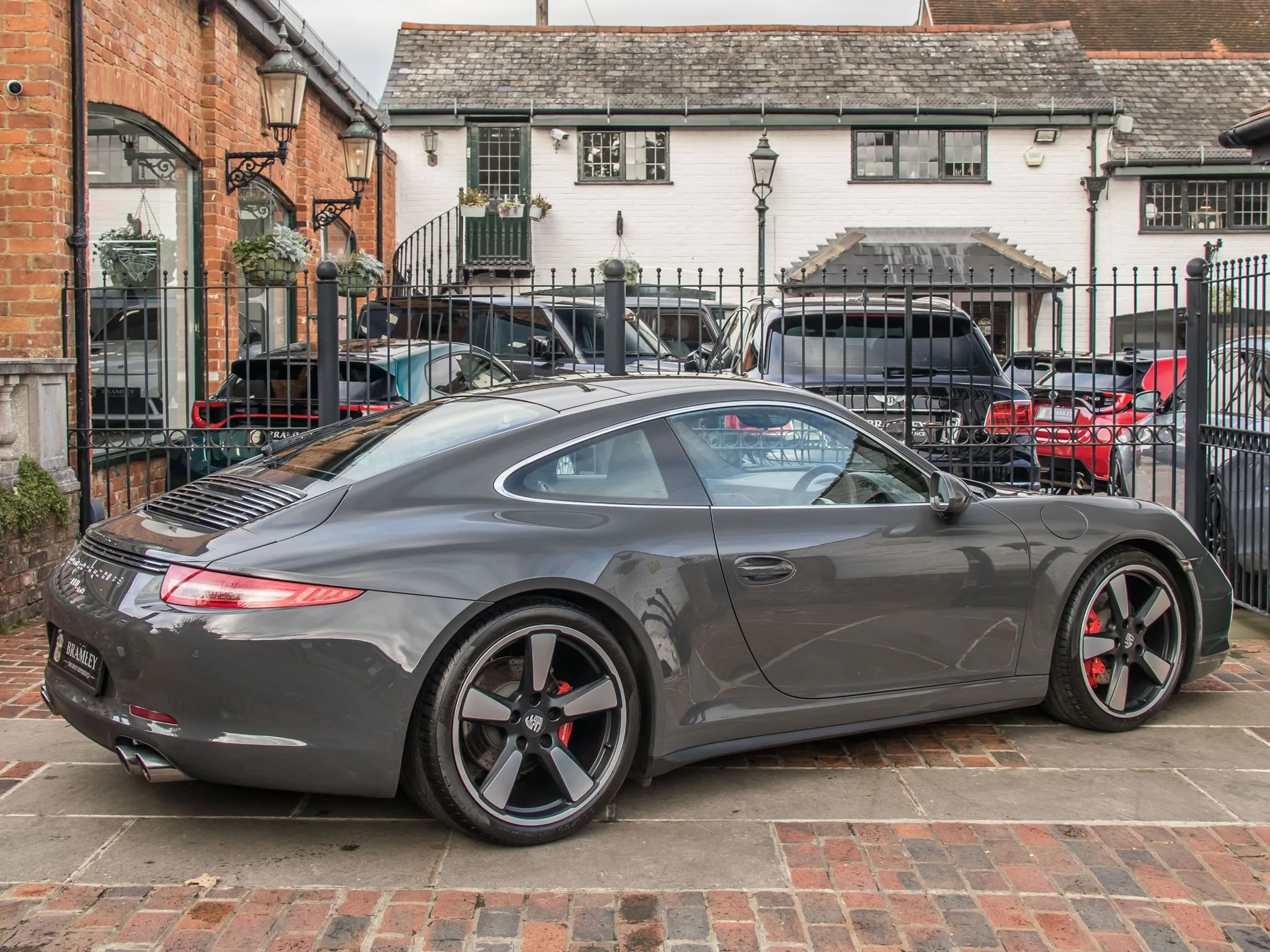 2013 Porsche 911 Carrera S 50th Anniversary Edition, 9/24