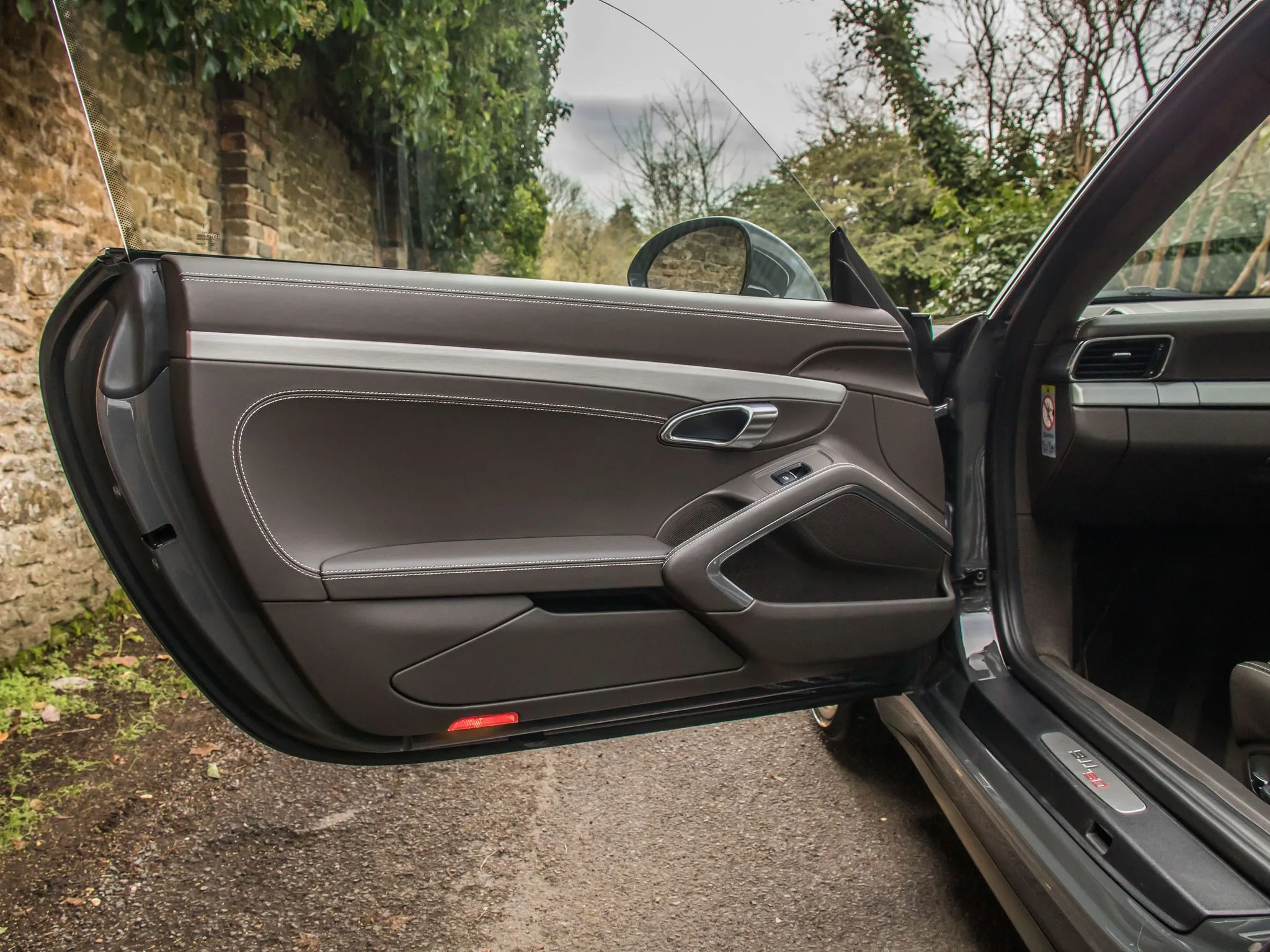 2013 Porsche 911 Carrera S 50th Anniversary Edition, 15/24