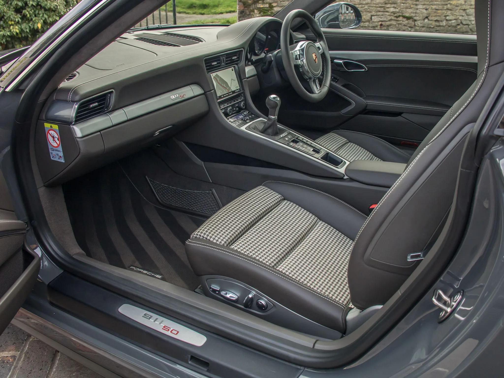 2013 Porsche 911 Carrera S 50th Anniversary Edition, 19/24