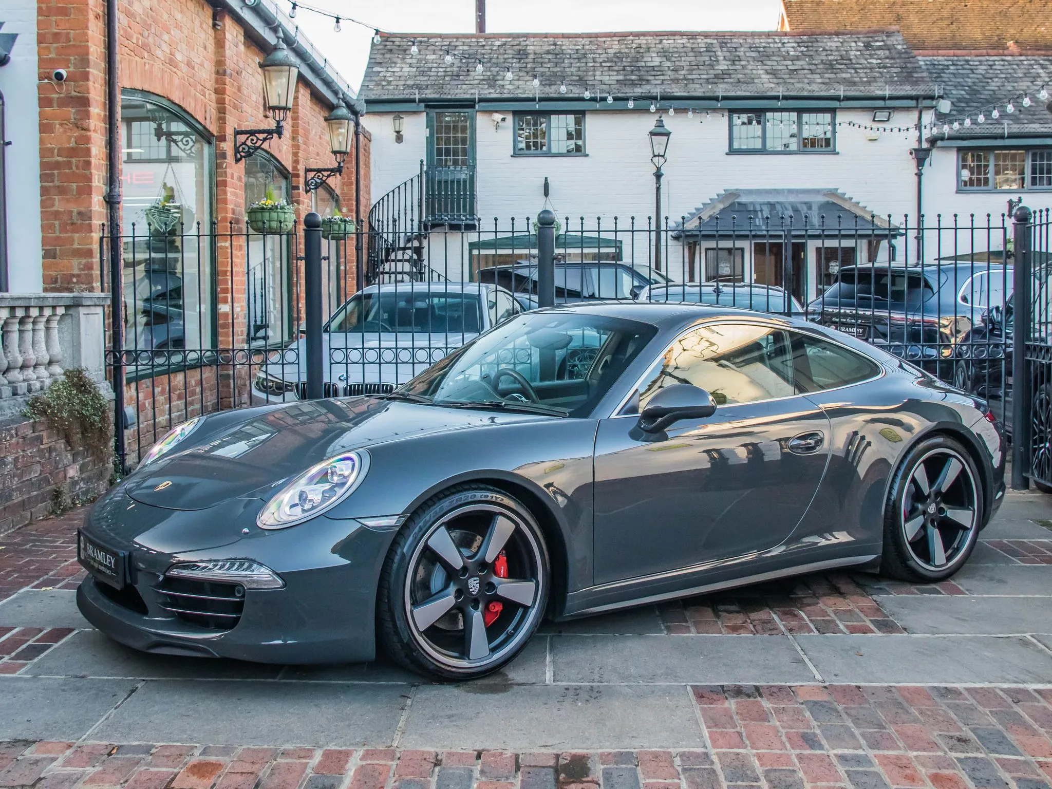 2013 Porsche 911 Carrera S 50th Anniversary Edition, 5/25