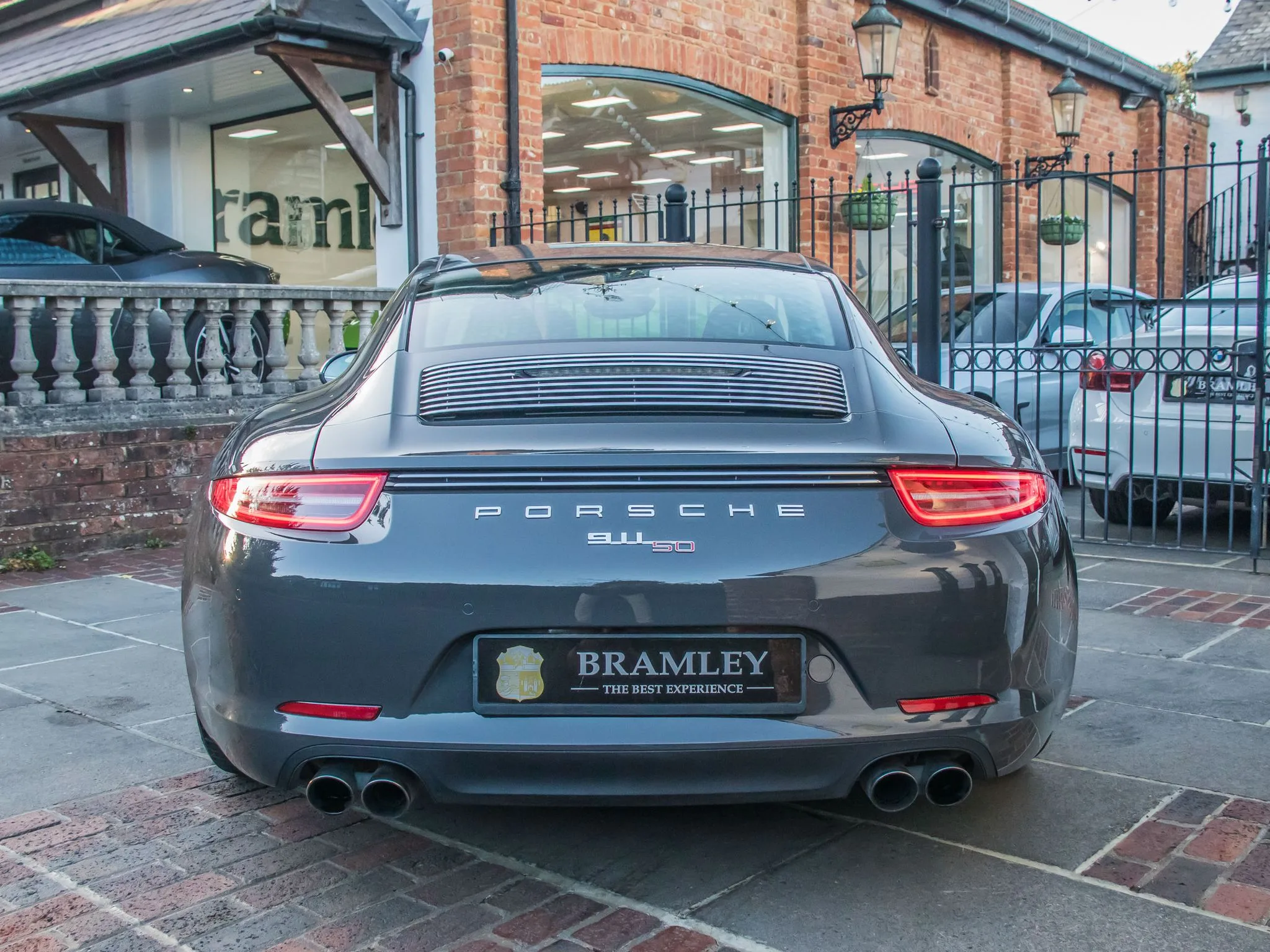 2013 Porsche 911 Carrera S 50th Anniversary Edition, 7/25