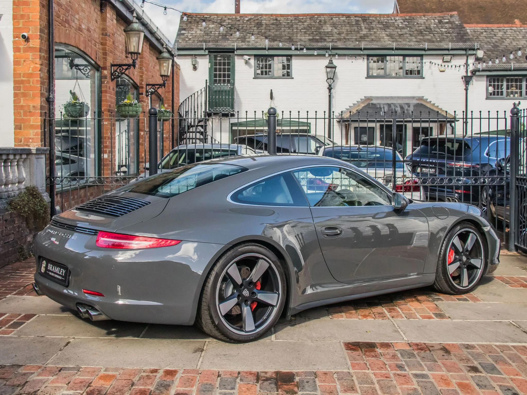 2013 Porsche 911 Carrera S 50th Anniversary Edition, 8/25