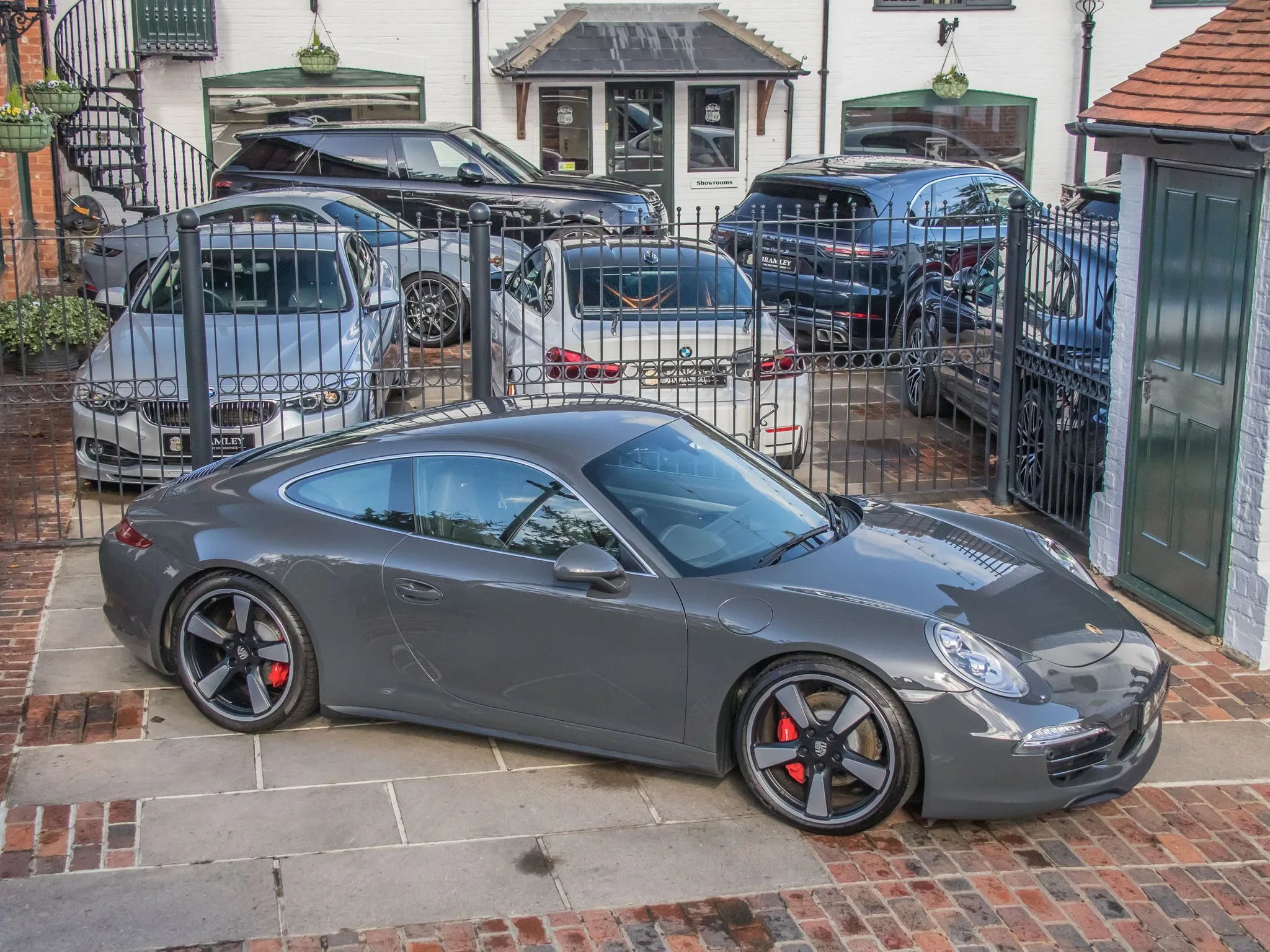 2013 Porsche 911 Carrera S 50th Anniversary Edition, 9/25