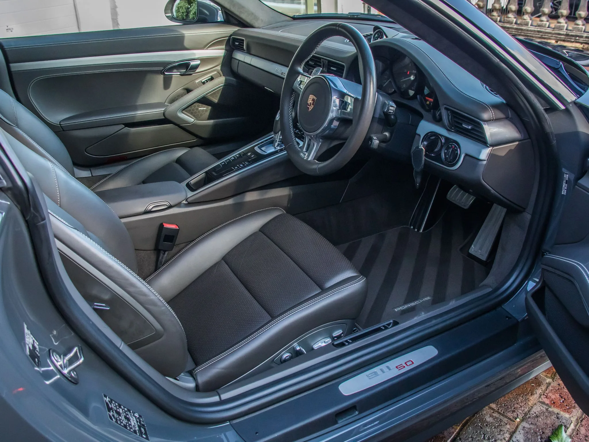 2013 Porsche 911 Carrera S 50th Anniversary Edition, 17/25