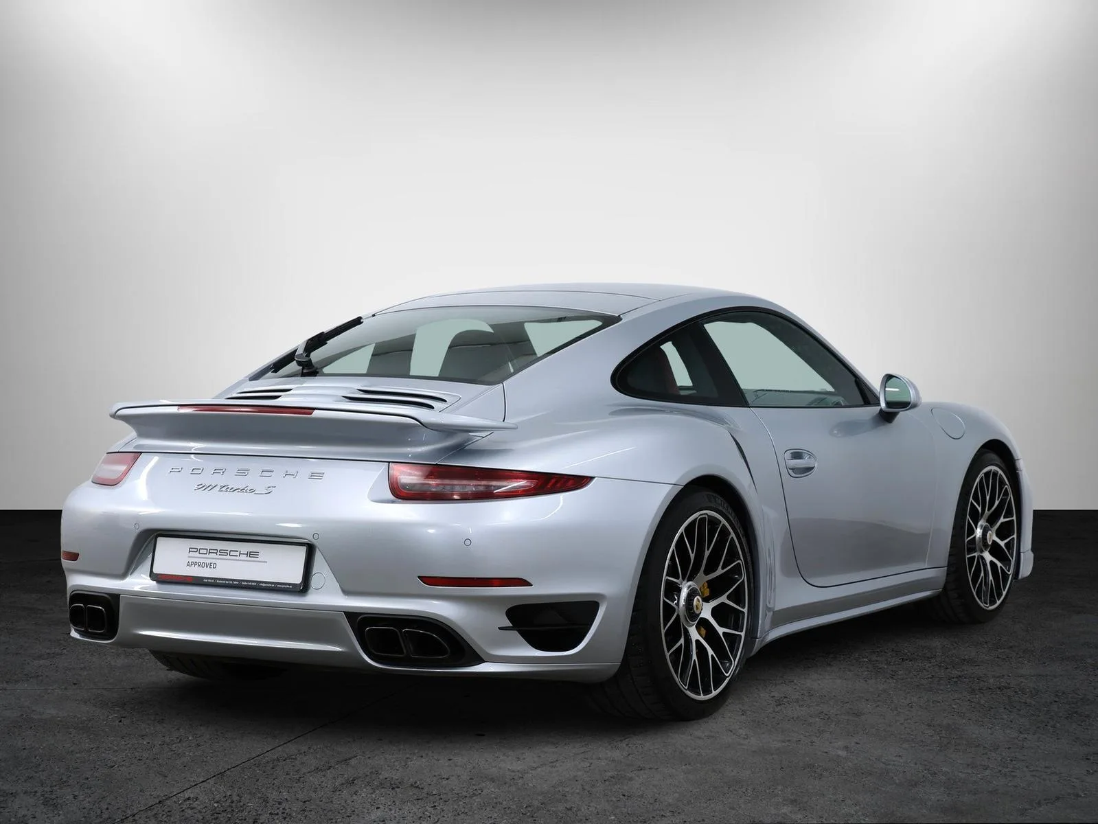 2013 Porsche 911 Turbo S, 5/19