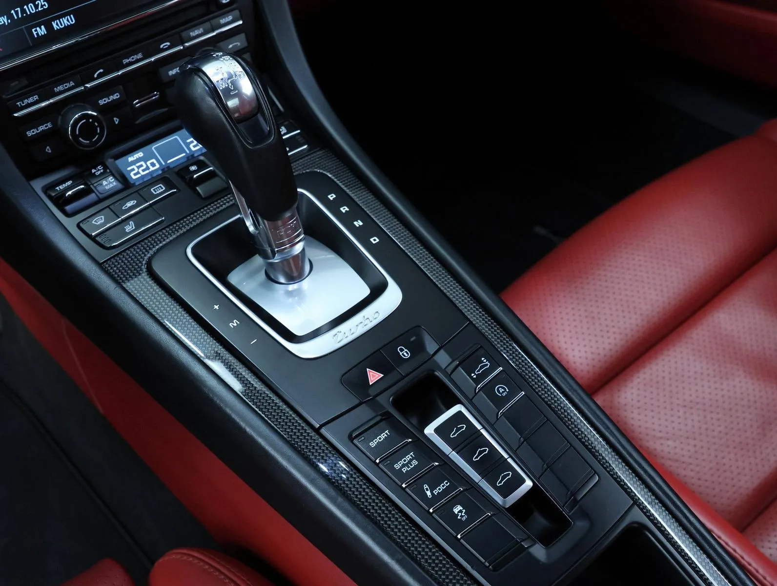 2013 Porsche 911 Turbo S, 16/19