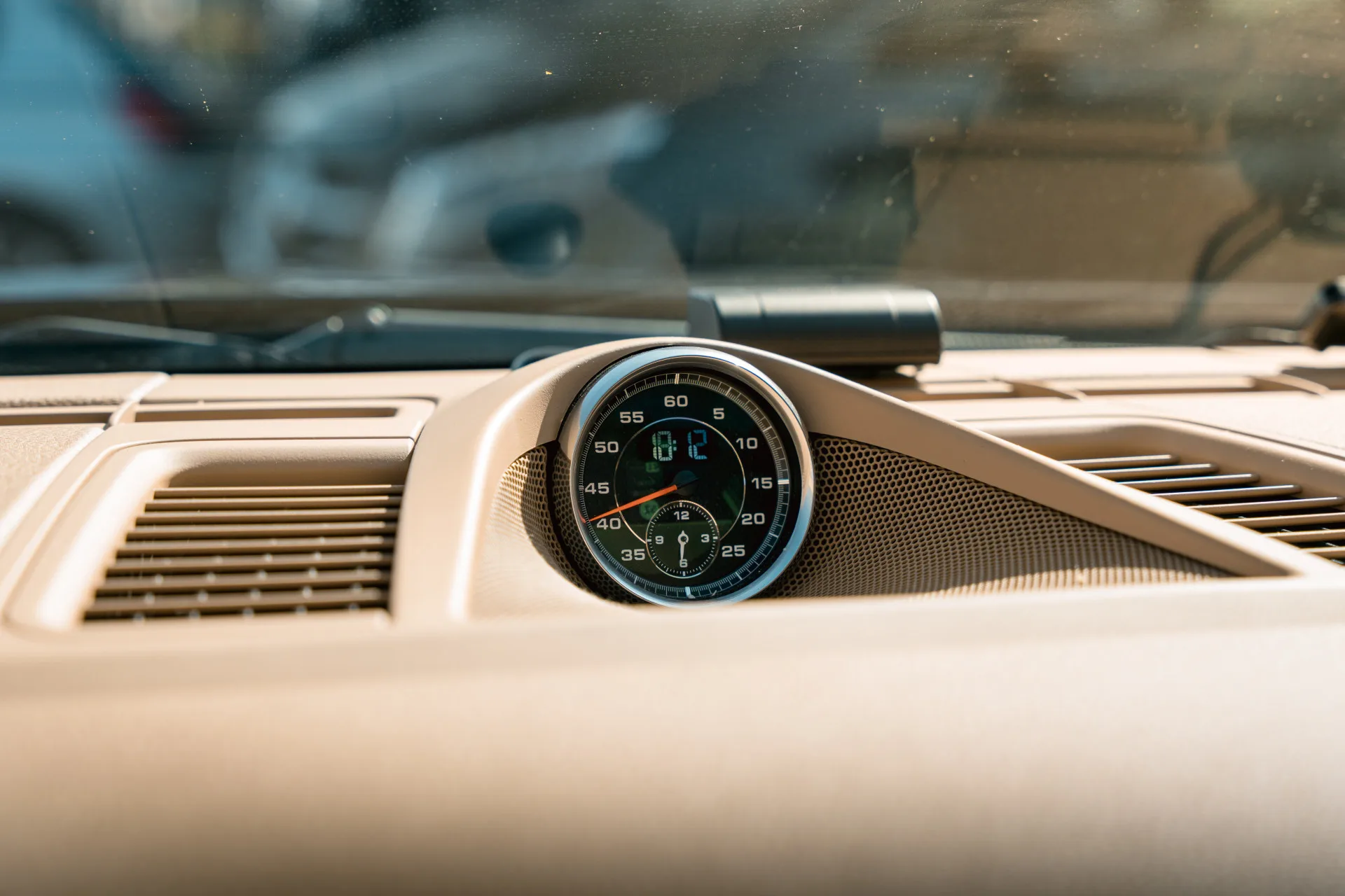 2013 Porsche Panamera S Hybrid, 18/30