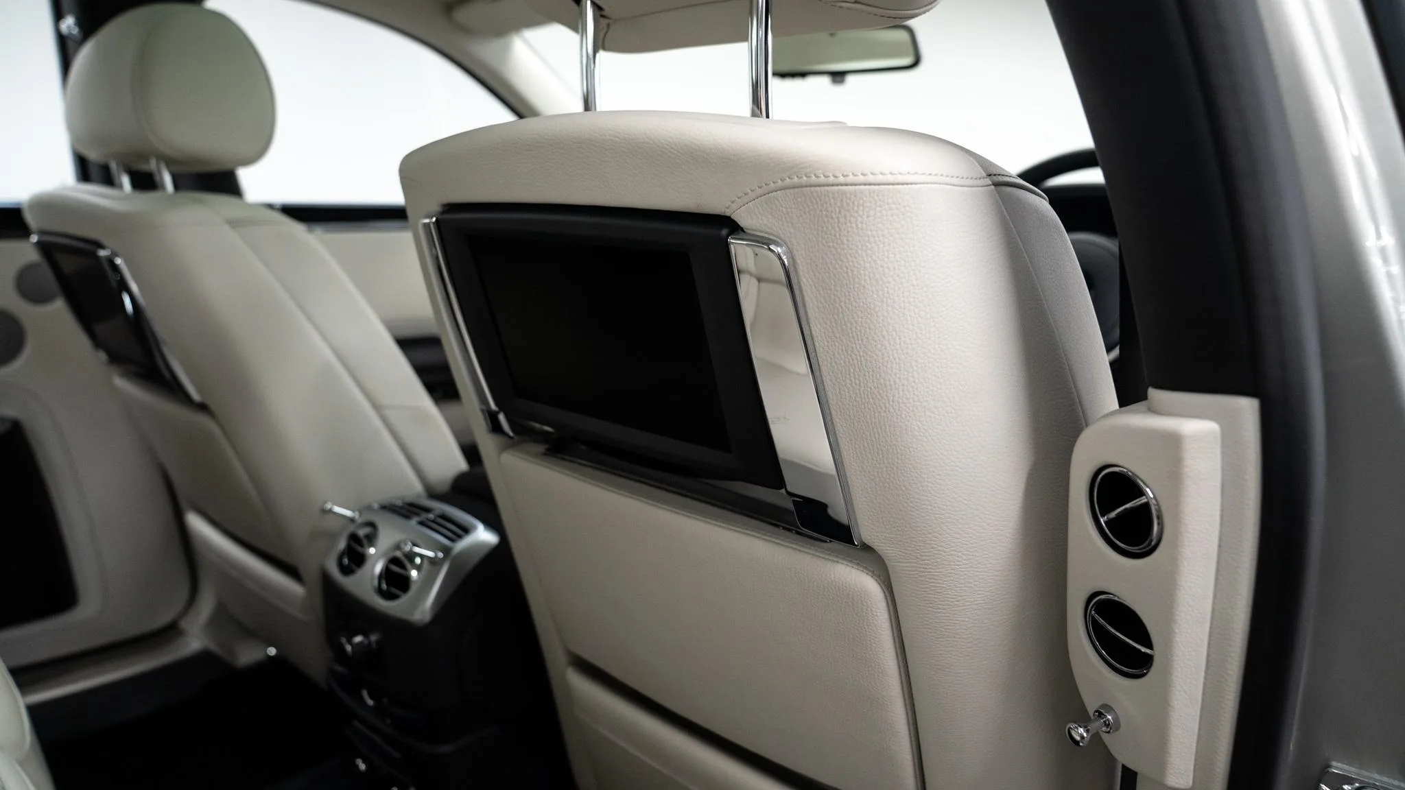 2013 Rolls-Royce Ghost, 25/30