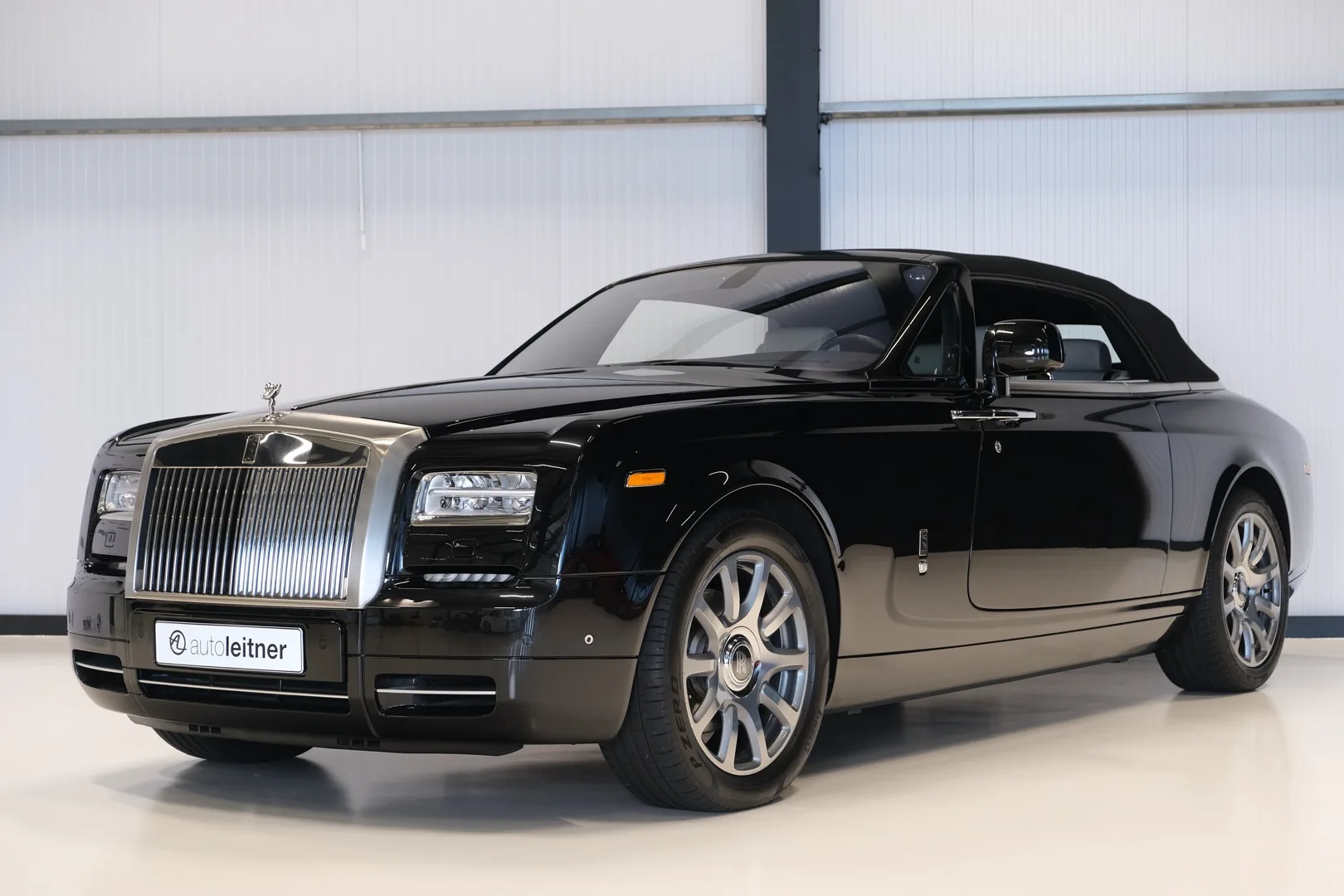 2013 Rolls-Royce Phantom Drophead Coupé Series II, 25/30