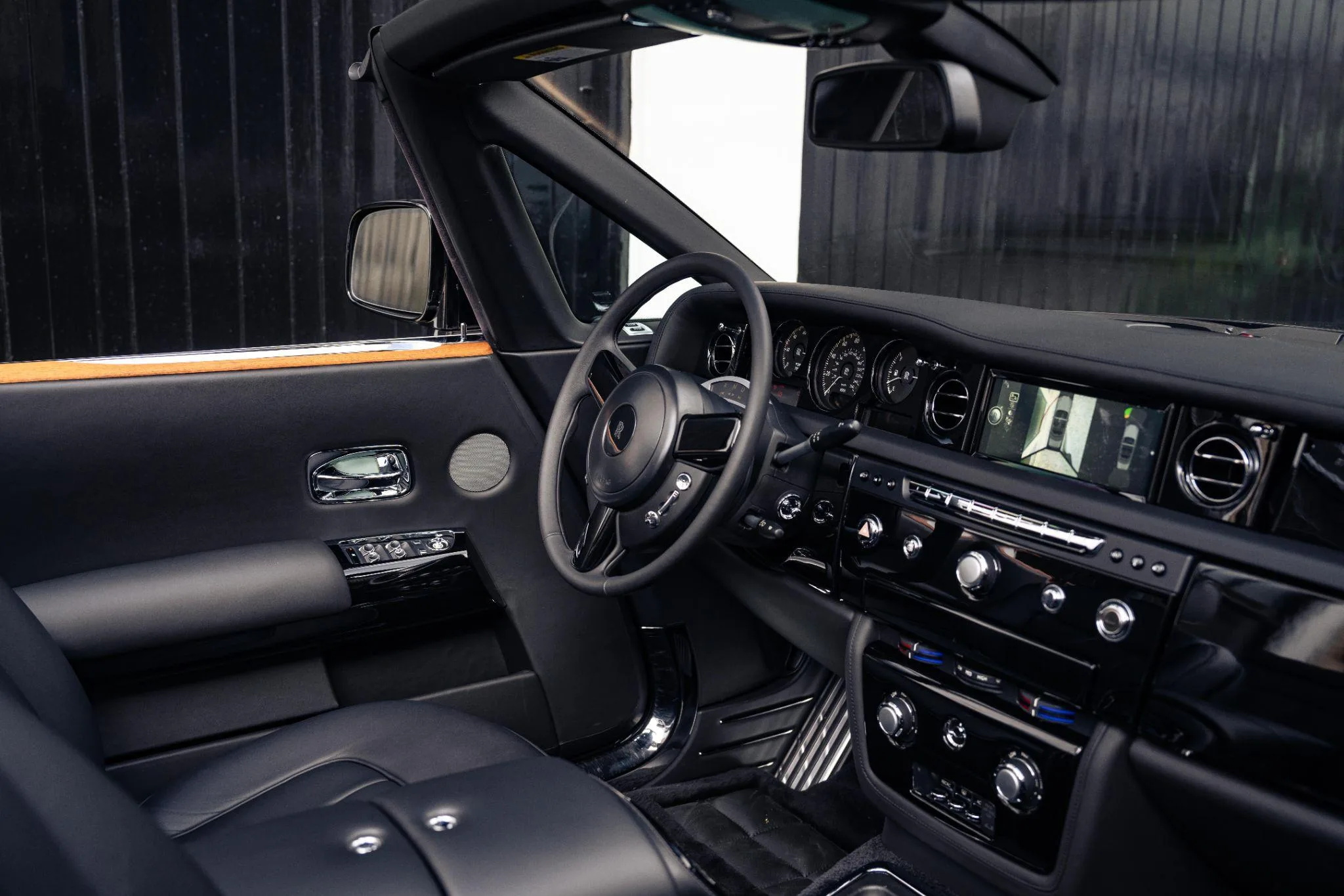 2013 Rolls-Royce Phantom Drophead Coupé Series II, 25/30