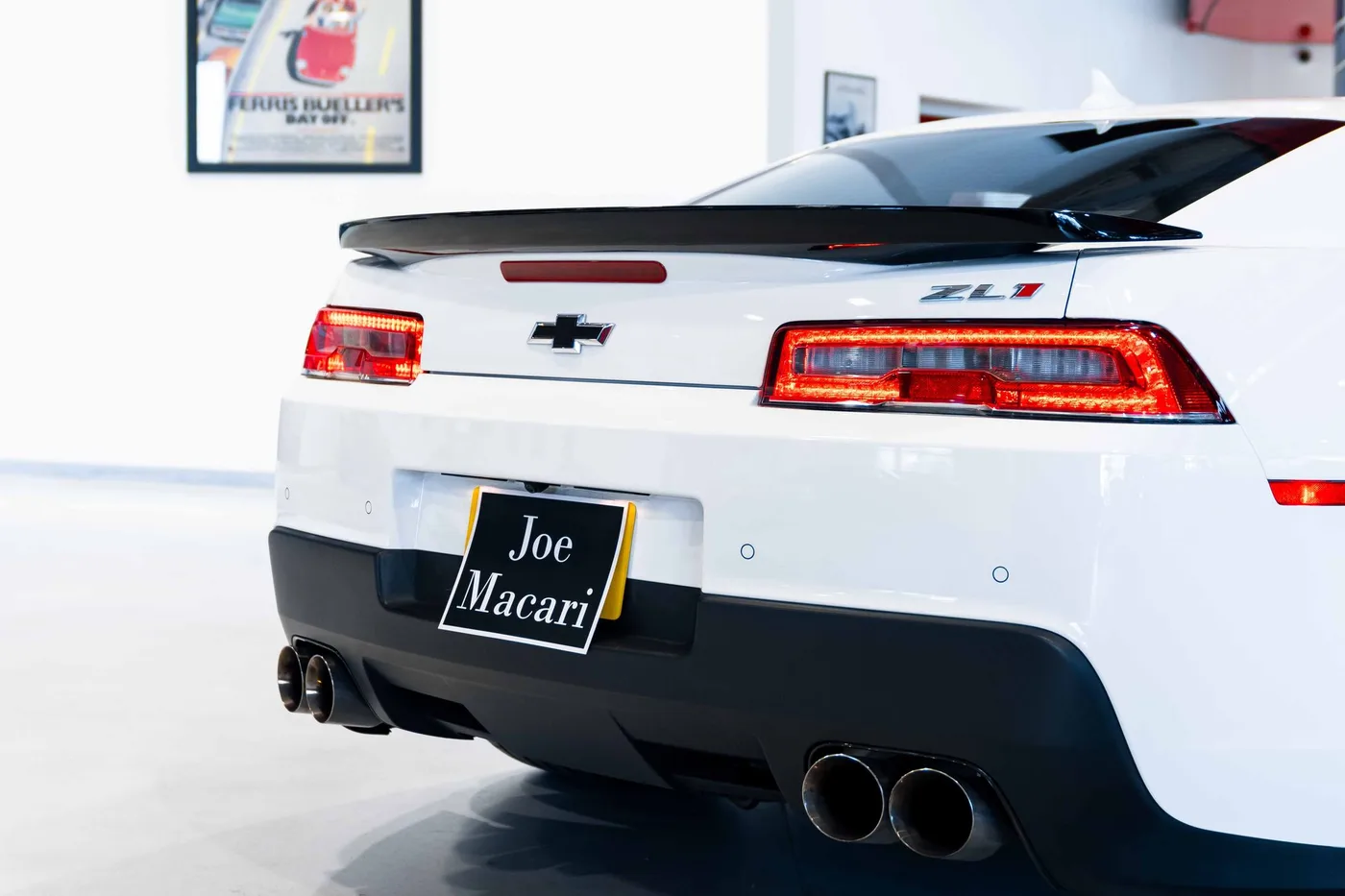 2014 Chevrolet Camaro ZL1 offered by a collector car specialist in London, United Kingdom, photo 10 of 22