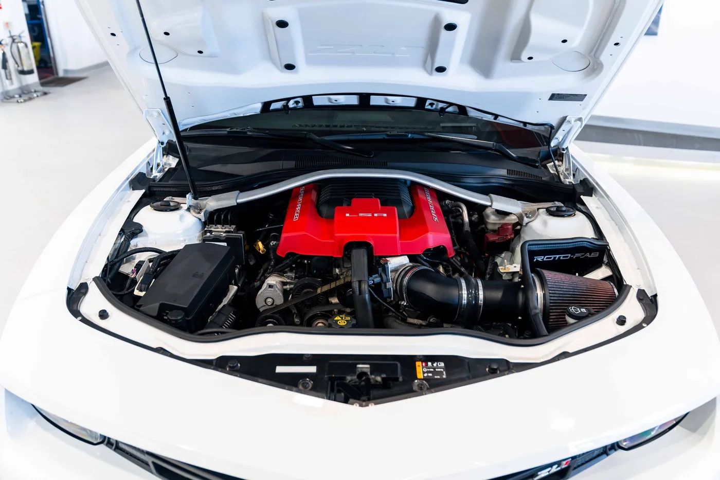 2014 Chevrolet Camaro ZL1 offered by a collector car specialist in London, United Kingdom, photo 22 of 22