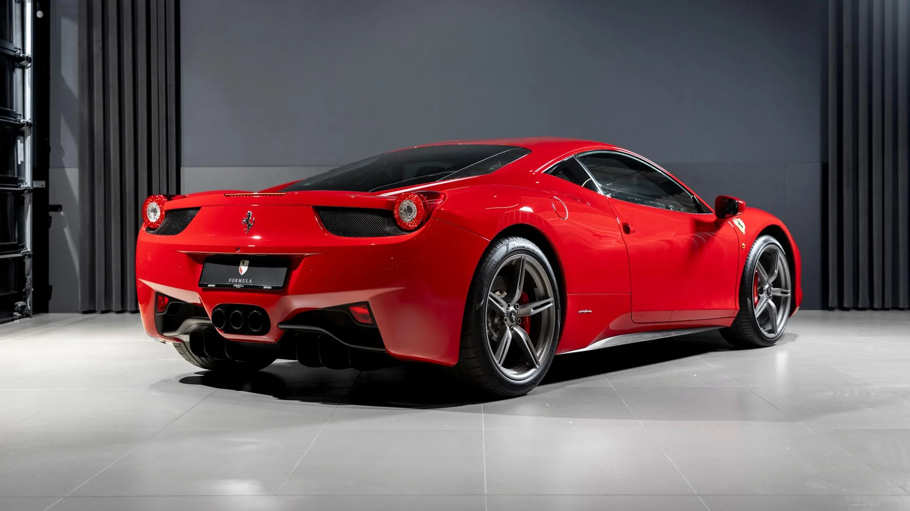 2014 Ferrari 458 Italia, 3/30