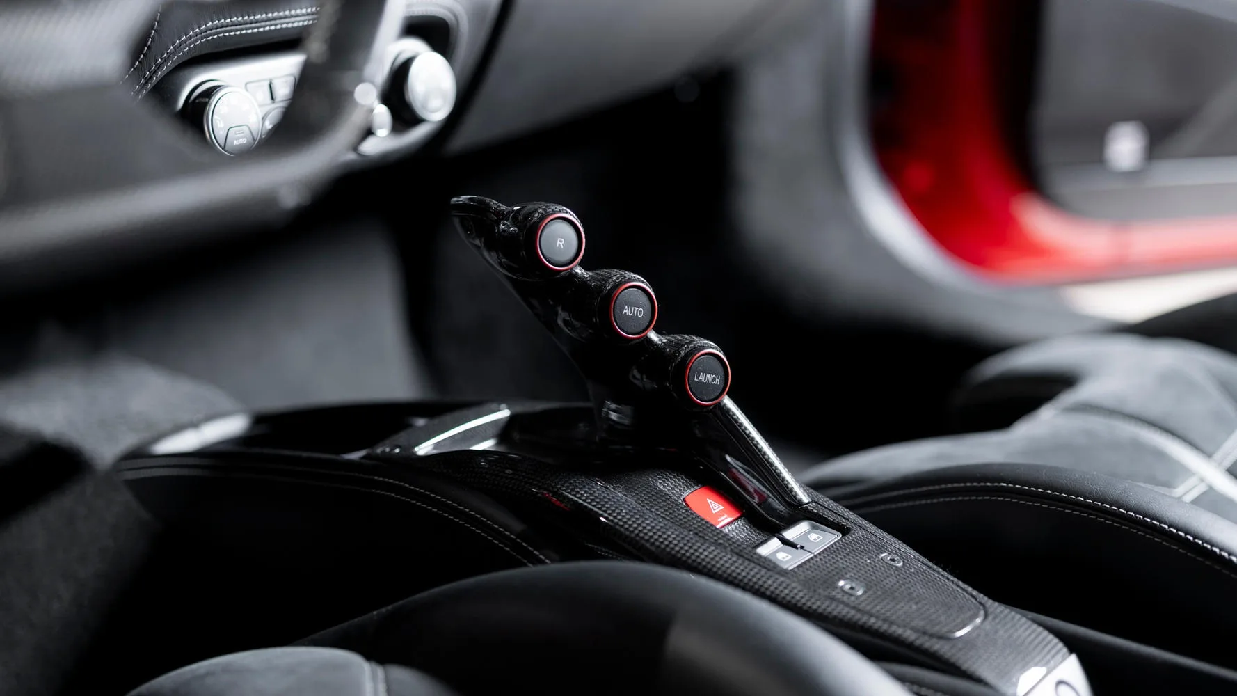 2014 Ferrari 458 Italia, 23/30