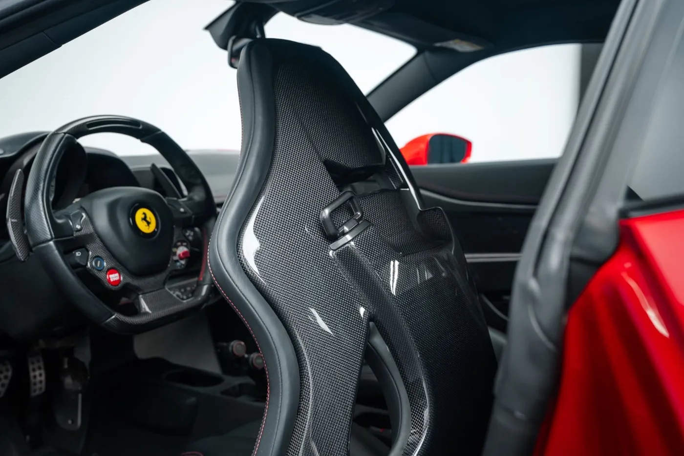 2014 Ferrari 458 Speciale angeboten von einem Fachhändler in Putzbrunn, Deutschland, Foto 11 von 25