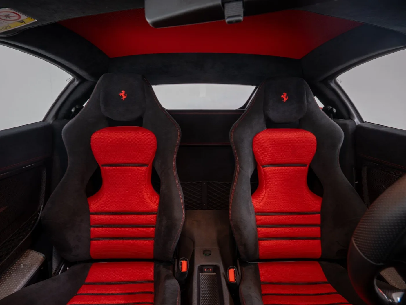 2014 Ferrari 458 Speciale angeboten von einem Fachhändler in Singen, Deutschland, Foto 10 von 15