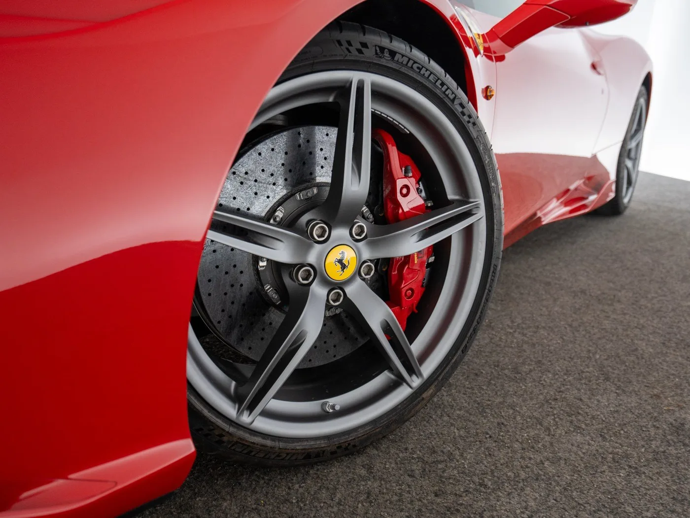 2014 Ferrari 458 Speciale angeboten von einem Fachhändler in Singen, Deutschland, Foto 11 von 15