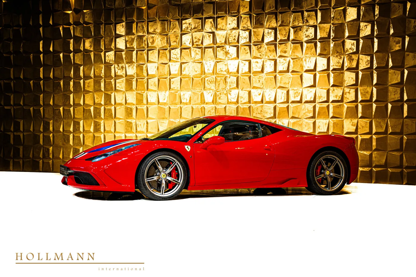 2014 Ferrari 458 Speciale verkauft von einem Fachhändler in Stuhr, Deutschland, Foto 5 von 8