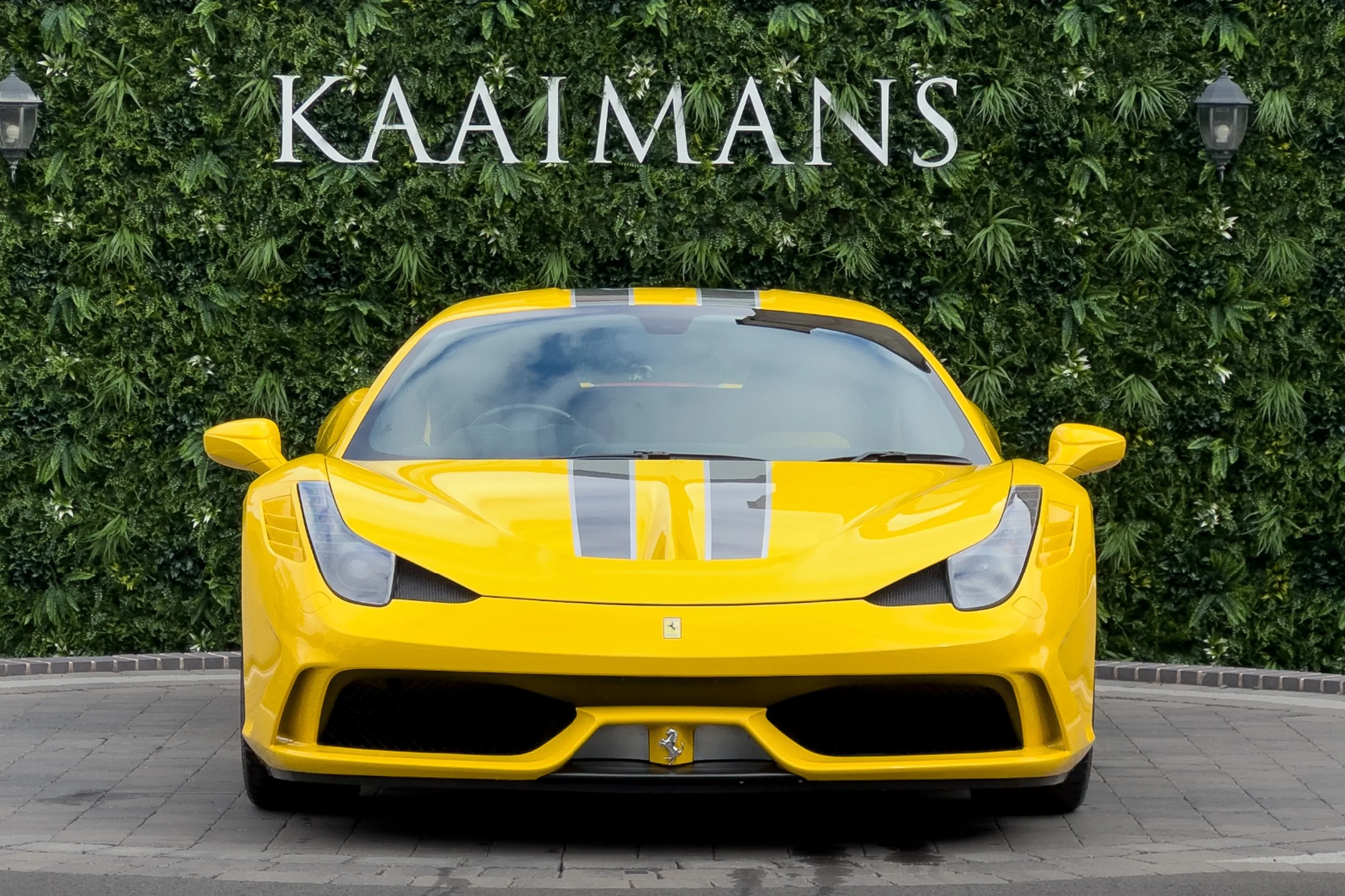 2014 Ferrari 458 Speciale, 2/30