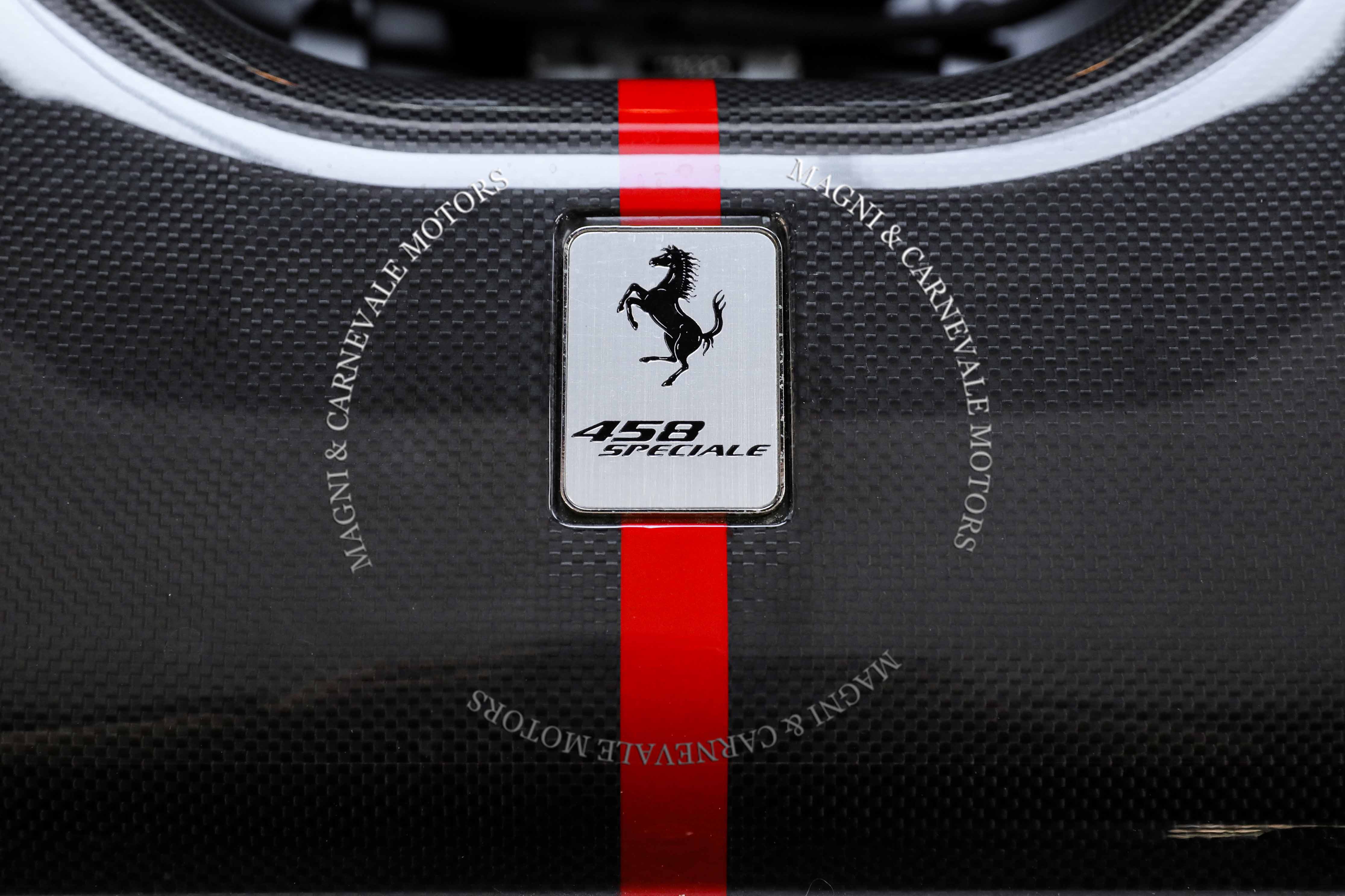 2014 Ferrari 458 Speciale offered by a specialist dealer in Milan, Italy, photo 19 of 20