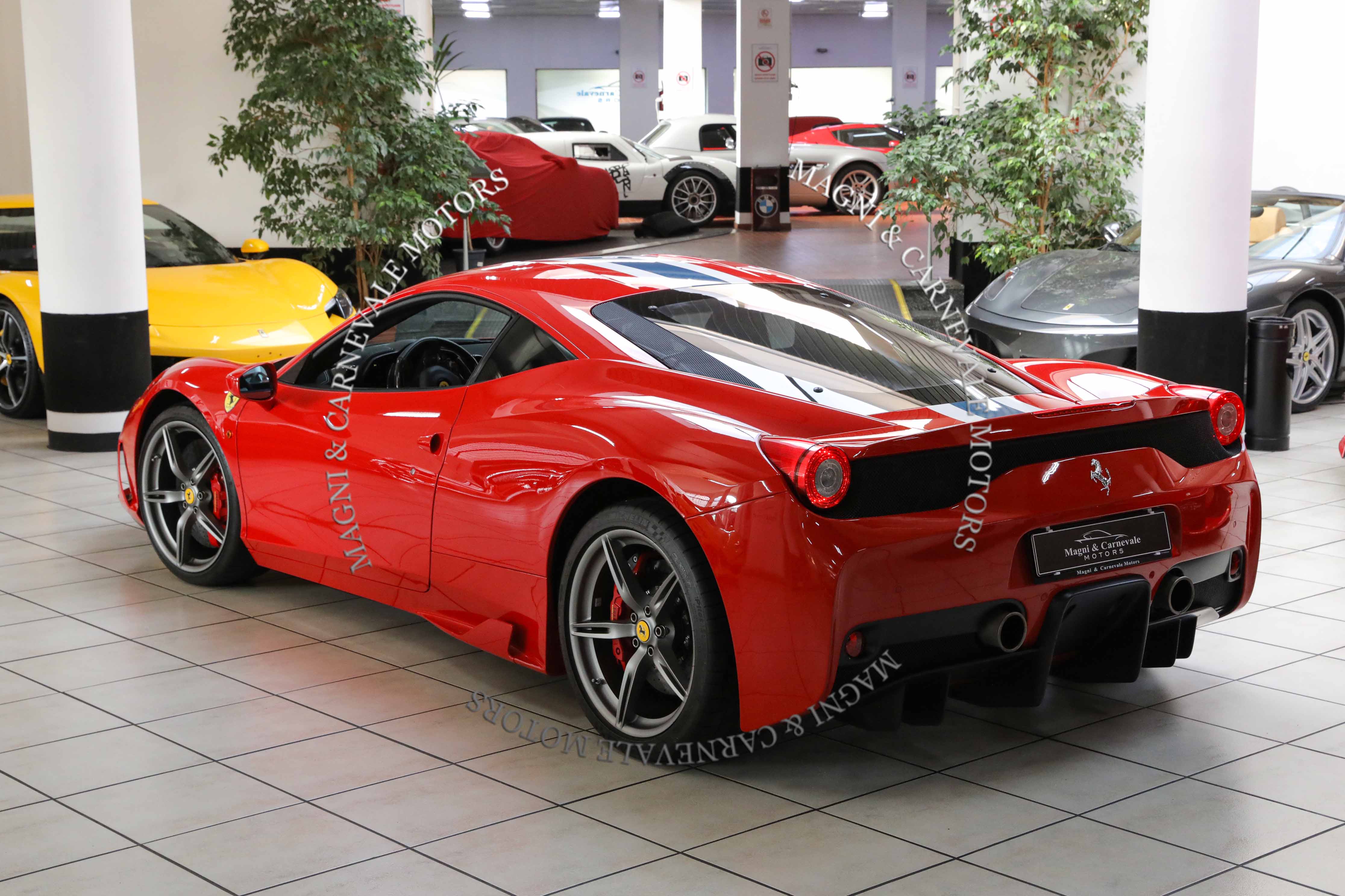 2014 Ferrari 458 Speciale offered by a specialist dealer in Milan, Italy, photo 12 of 20