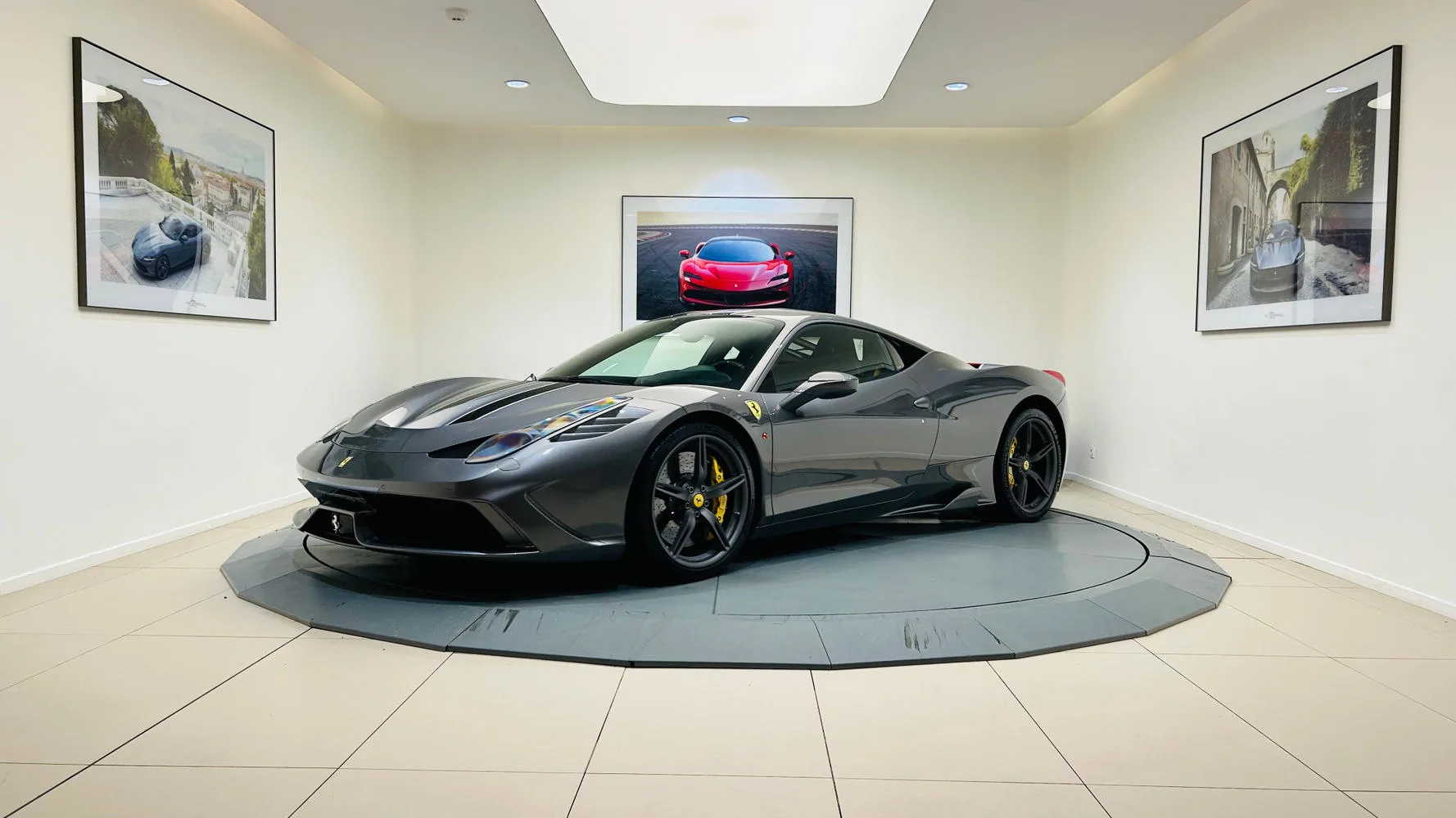 2014 Ferrari 458 Speciale, 2/30