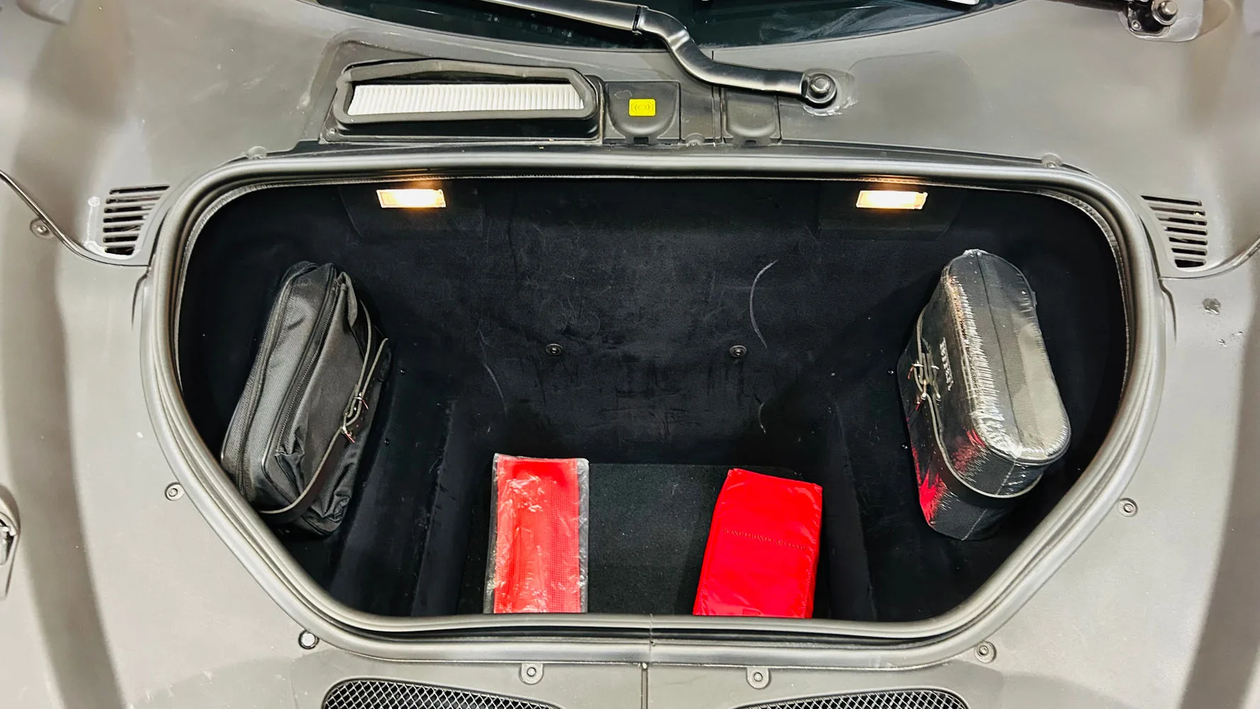 2014 Ferrari 458 Speciale, 13/30