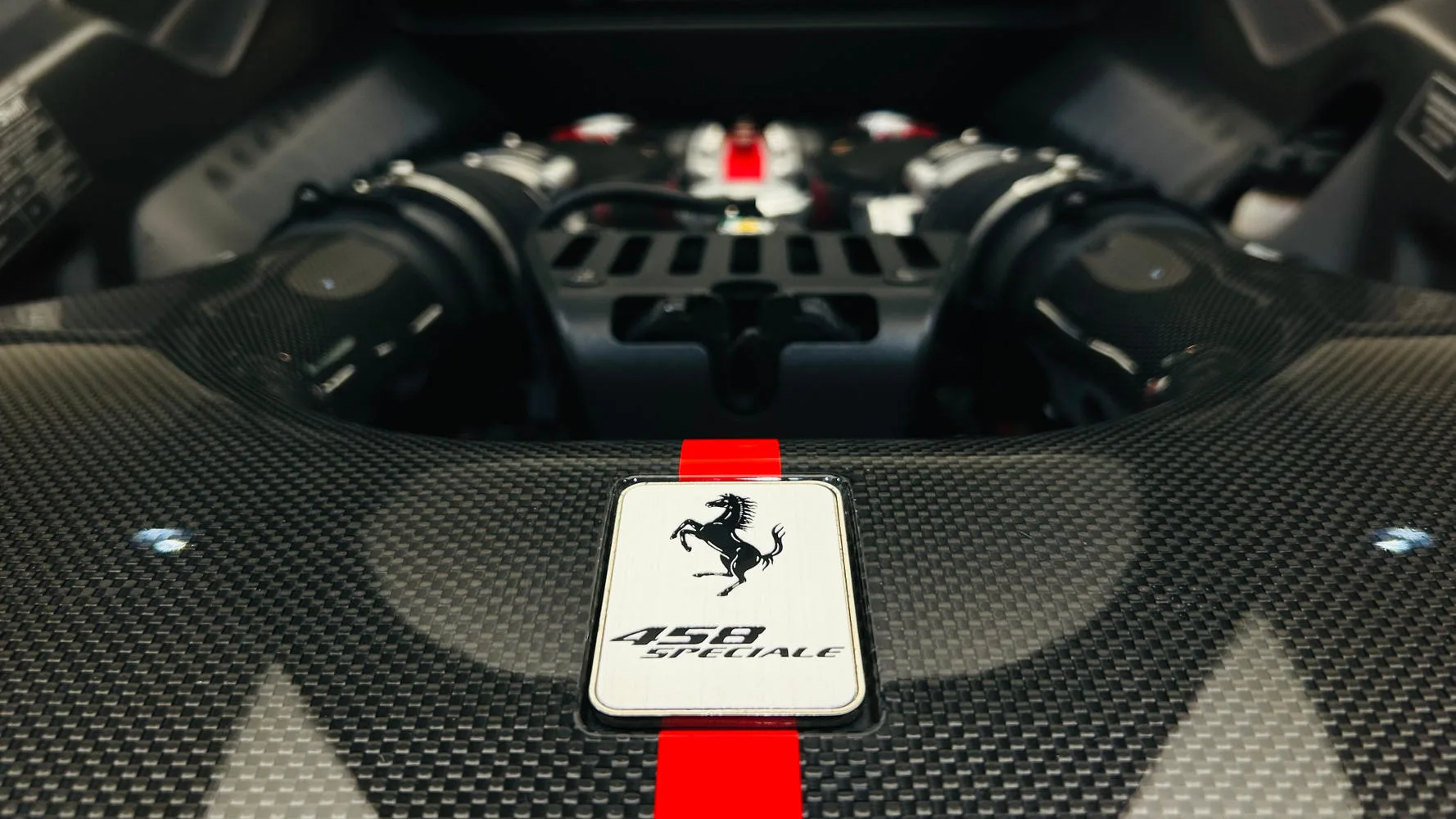 2014 Ferrari 458 Speciale, 26/30