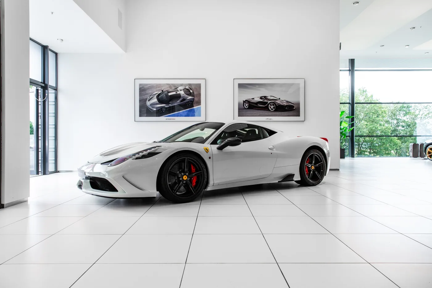 2014 Ferrari 458 Speciale angeboten von einem Fachhändler in Hengelo, Niederlande, Foto 2 von 15