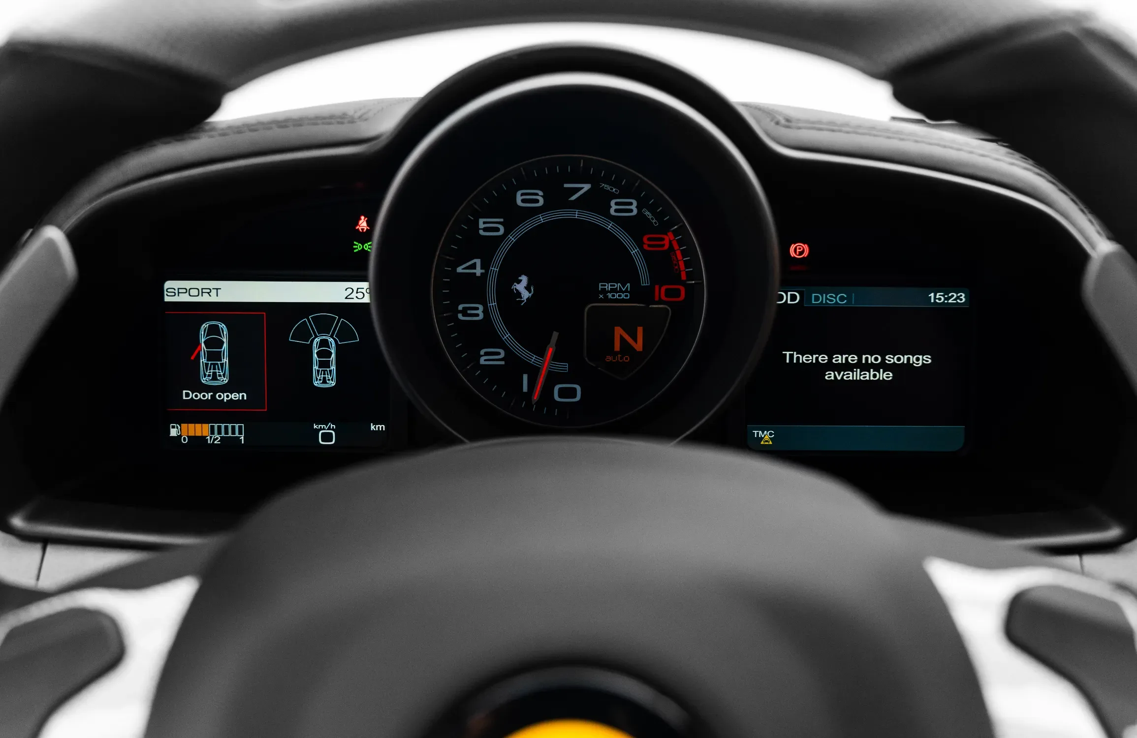 2014 Ferrari 458 Spider, 8/30