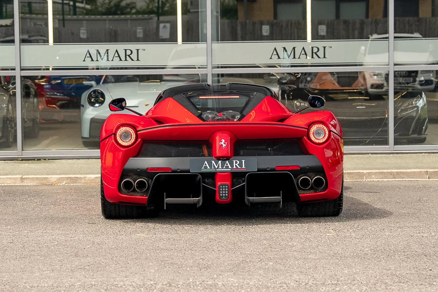 2014 Ferrari LaFerrari offered by a supercar dealer in Preston, United Kingdom, photo 9 of 25