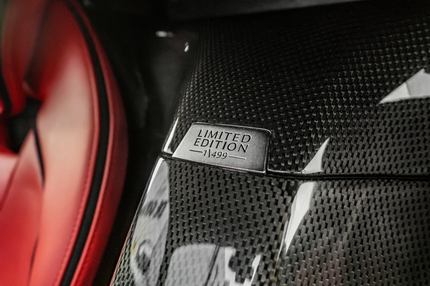 2014 Ferrari LaFerrari angeboten von einem Supersportwagenhändler in Woerden, Niederlande, Foto 18 von 25