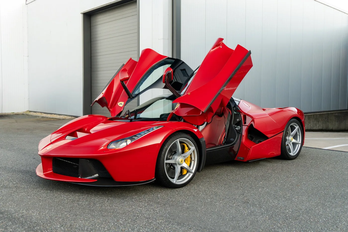 2014 Ferrari LaFerrari angeboten von einem Supersportwagenhändler in Woerden, Niederlande, Foto 25 von 25